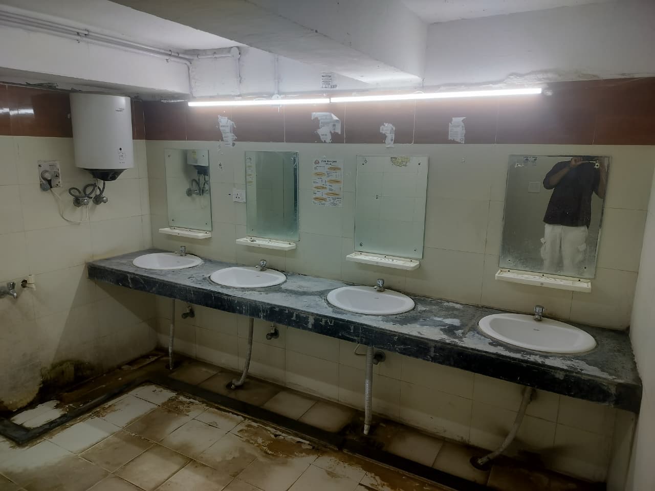 JNU Hostel Washroom media (15) by 1770042483_WhatsAppImage2025-12-05at2.44.23PM(1).jpeg
