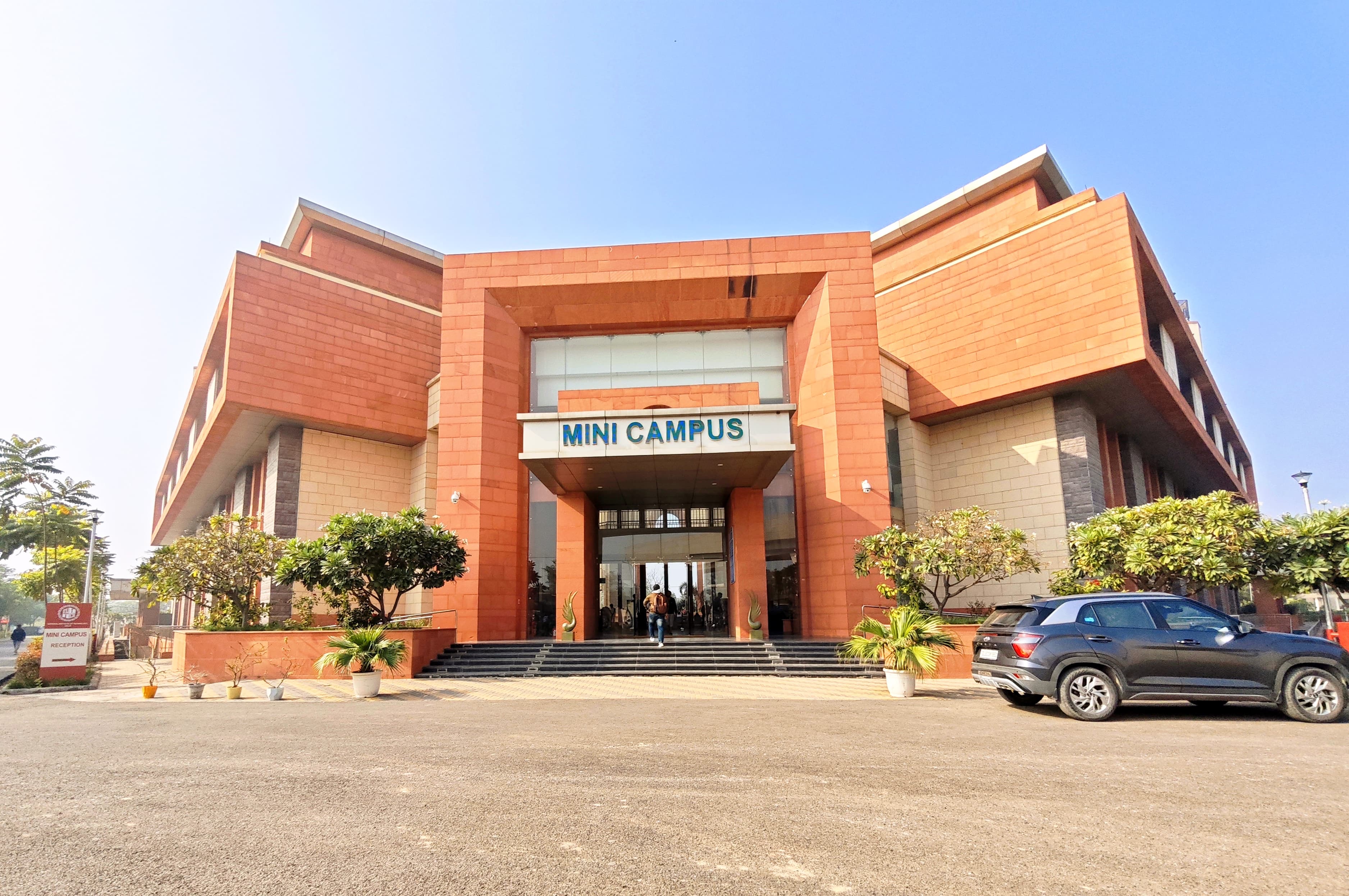 NIT Delhi Academic Block- Main Building media (13) by 1770042493_MiniCampusEntrance.jpg