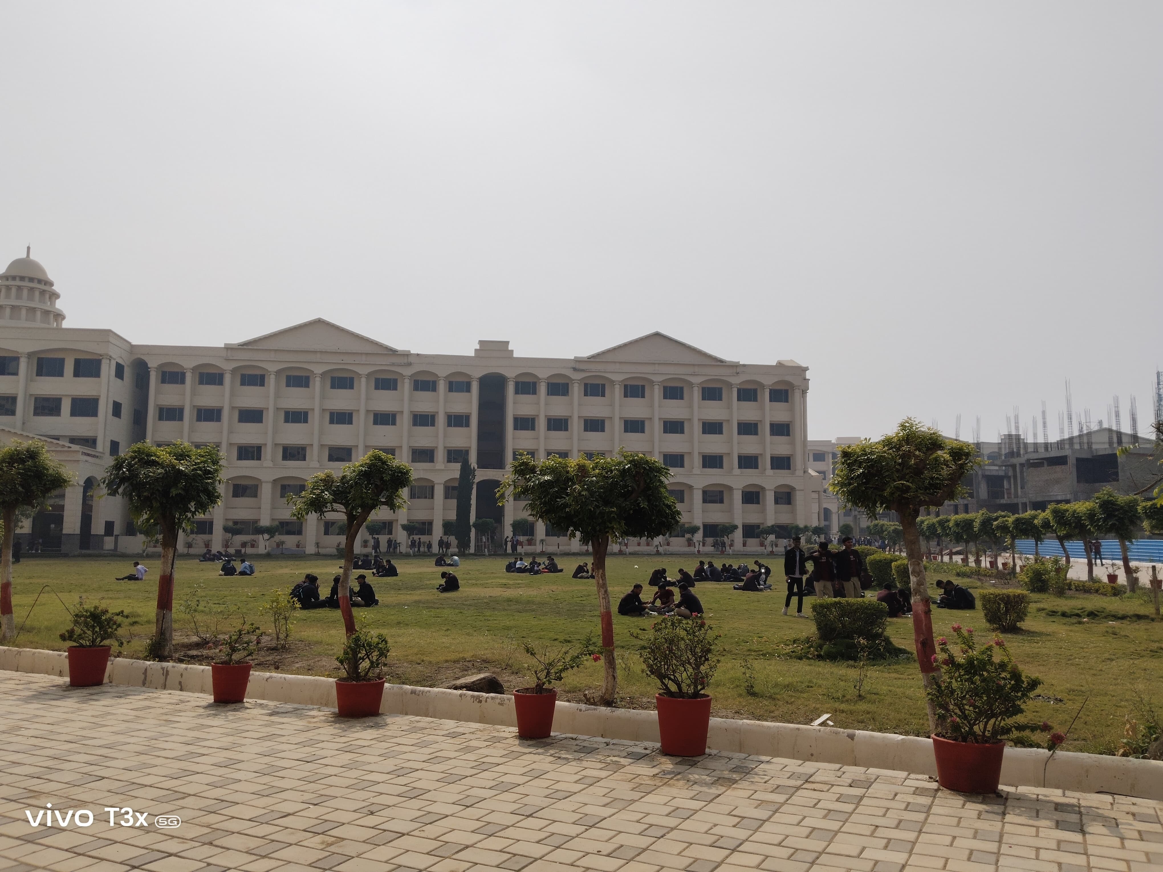 BU Bhopal Academic Block- Main Building media (9) by 1770042907_0cdef5f8-cf0a-4380-a119-ef896046cad9.jpg