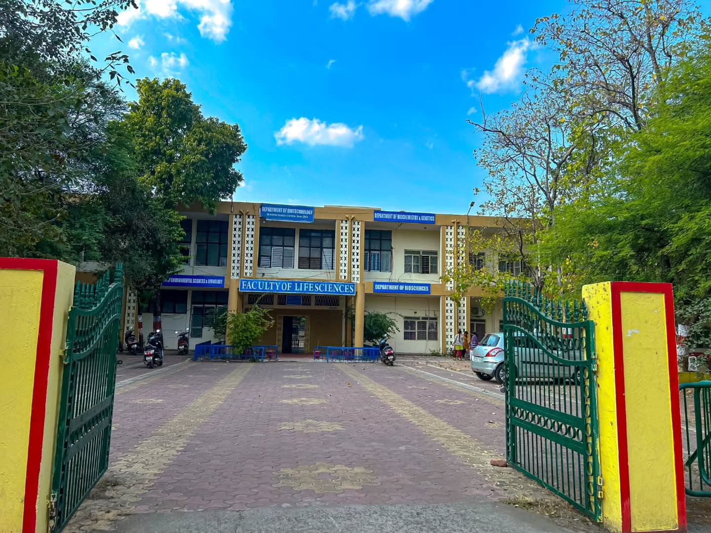 BU Bhopal Academic Block- Main Building media (6) by 1770042909_424698768_1071098250761467_5168043290473878147_n.heic