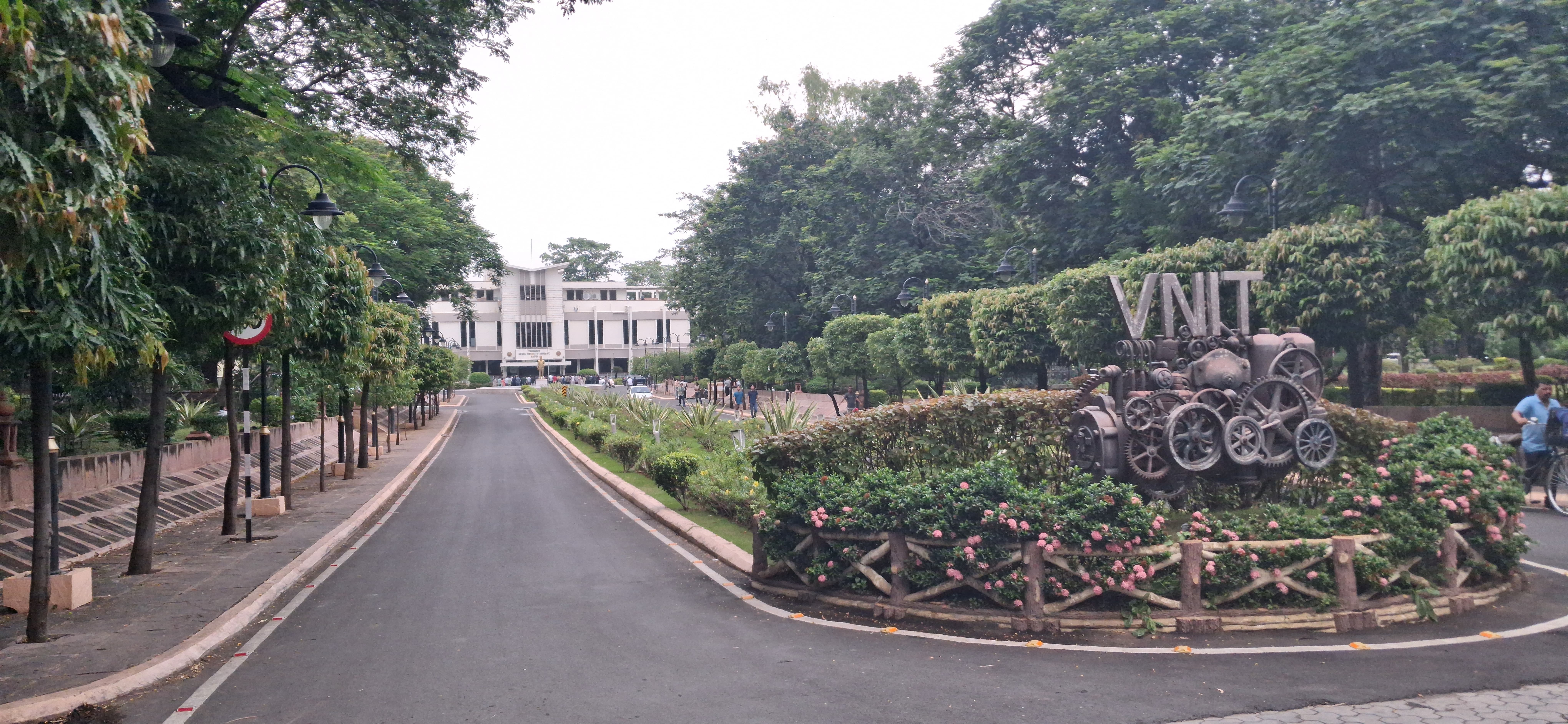 VNIT Nagpur Academic Block- Main Building media (10) by 1770043017_ENTRY-TUSHARDHOBI.heic
