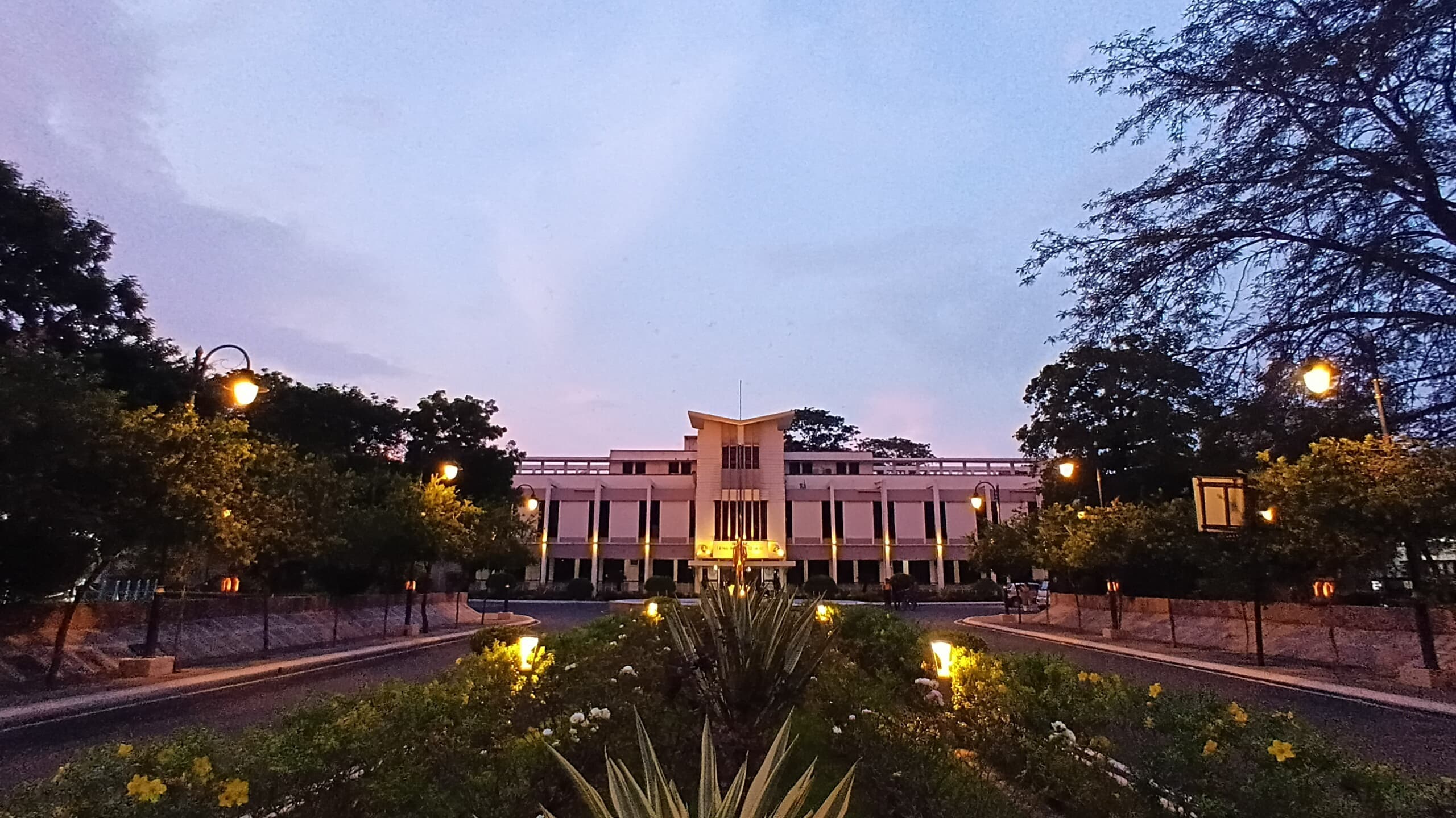 VNIT Nagpur Academic Block- Main Building media (9) by 1770043017_ICONIC-TUSHARDHOBI.jpg