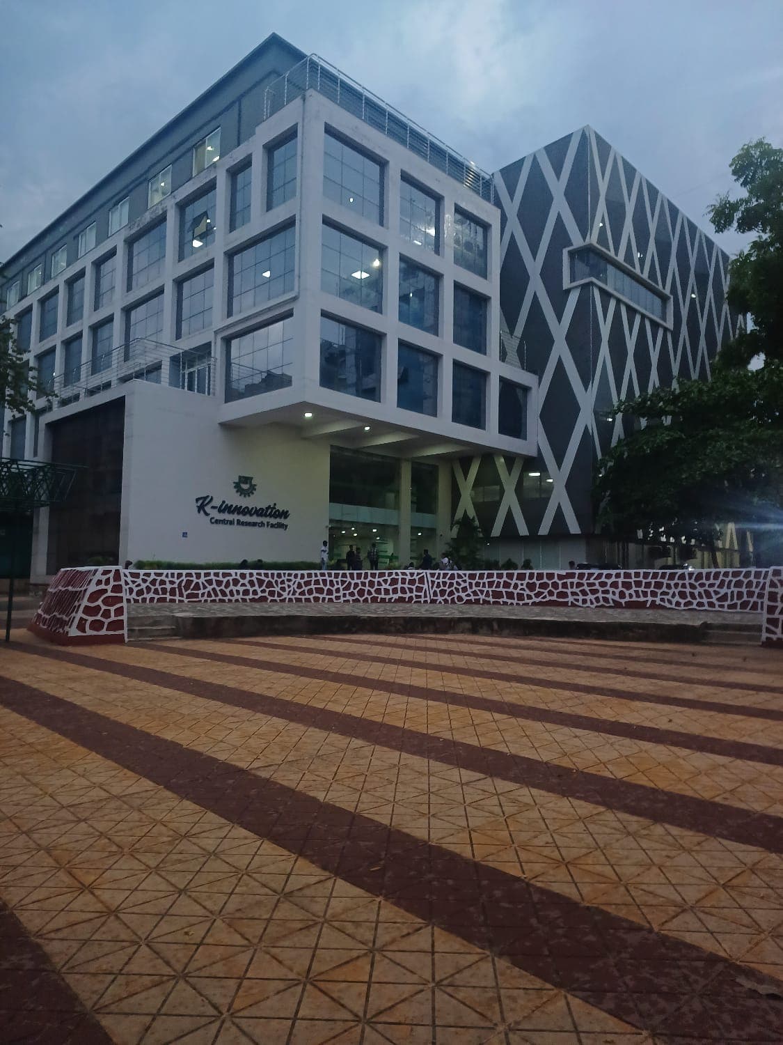 KIIT Academic Block- Main Building media (8) by 1770043088_CopyofIMG-20251117-WA0055.jpg