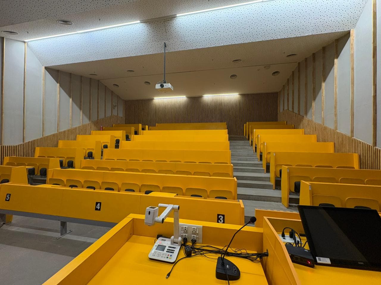 Thapar University Classroom media (7) by 1770043178_WhatsAppImage2025-12-01at18.09.22_0b2d8e8f.jpg