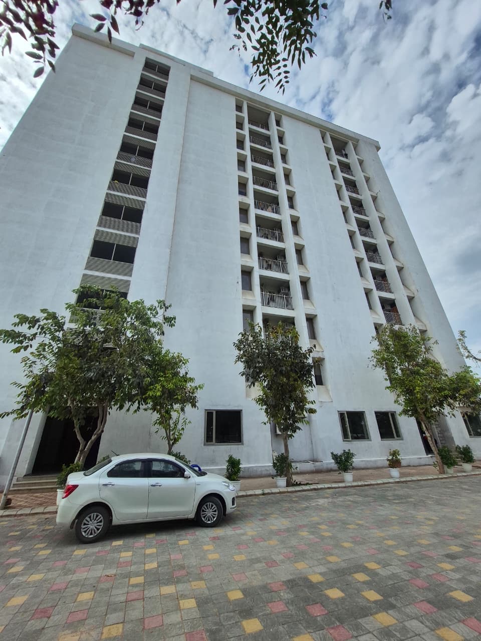 Poornima University Jaipur Hostel Building media (7) by 1770043223_Hostelbuilding.jpg