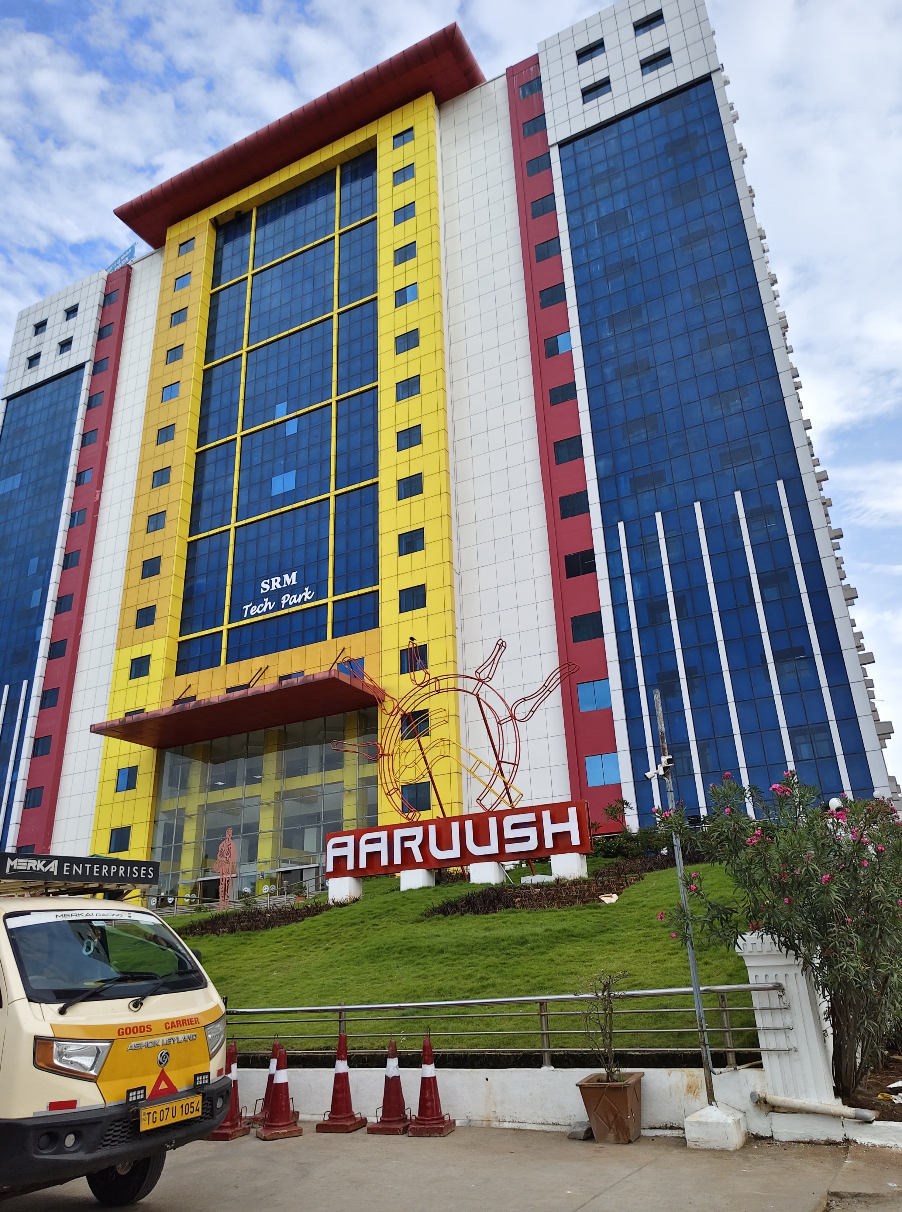 SRM University Chennai Academic Block- Main Building media (8) by 1770043256_IMG_20251008_223538.jpg