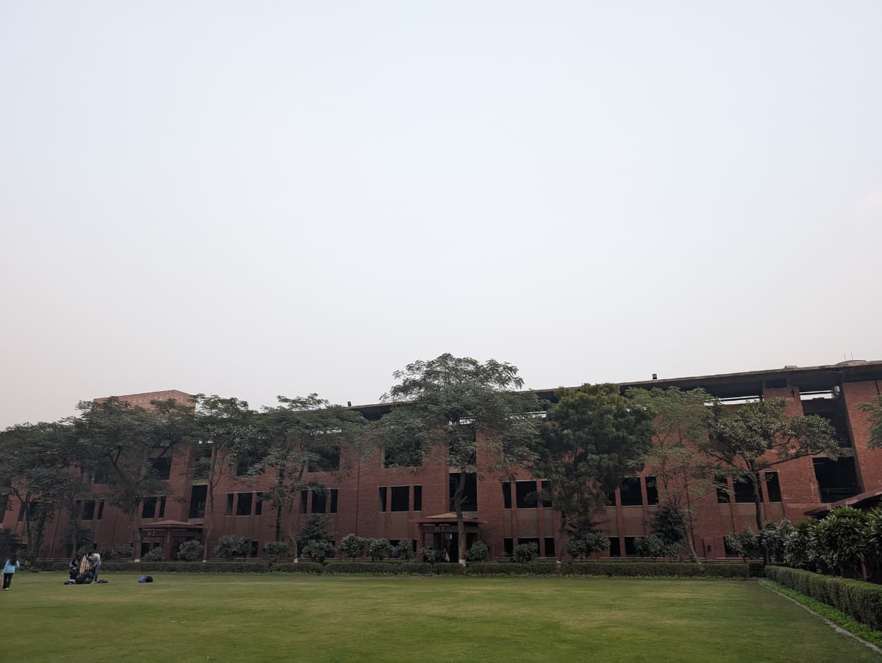 JIIT Noida Academic Block- Main Building media (14) by 1770043523_WhatsAppImage2026-01-09at5.17.31PM.jpeg