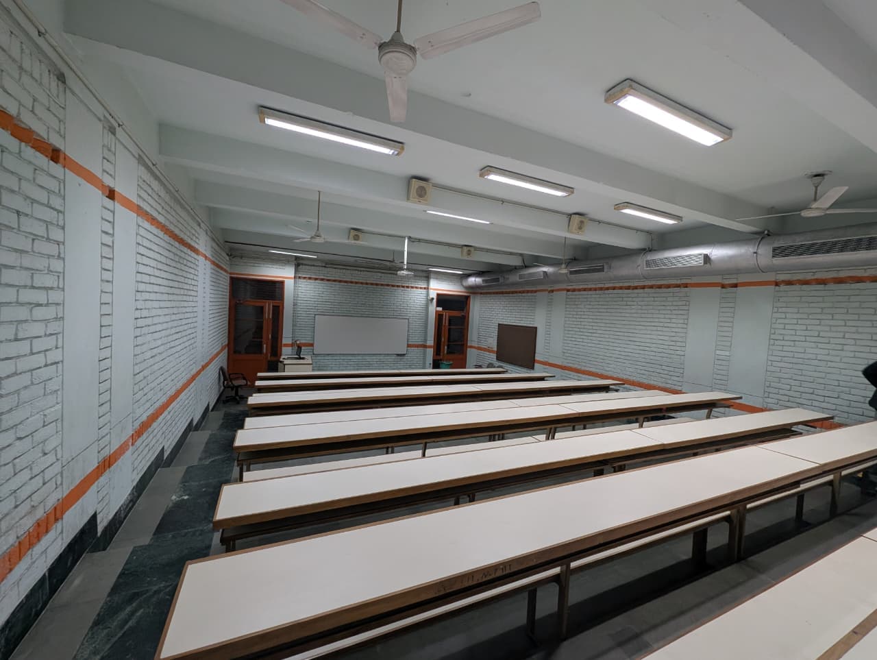 JIIT Noida Classroom media (10) by 1770043525_WhatsAppImage2026-01-09at5.51.03PM.jpeg