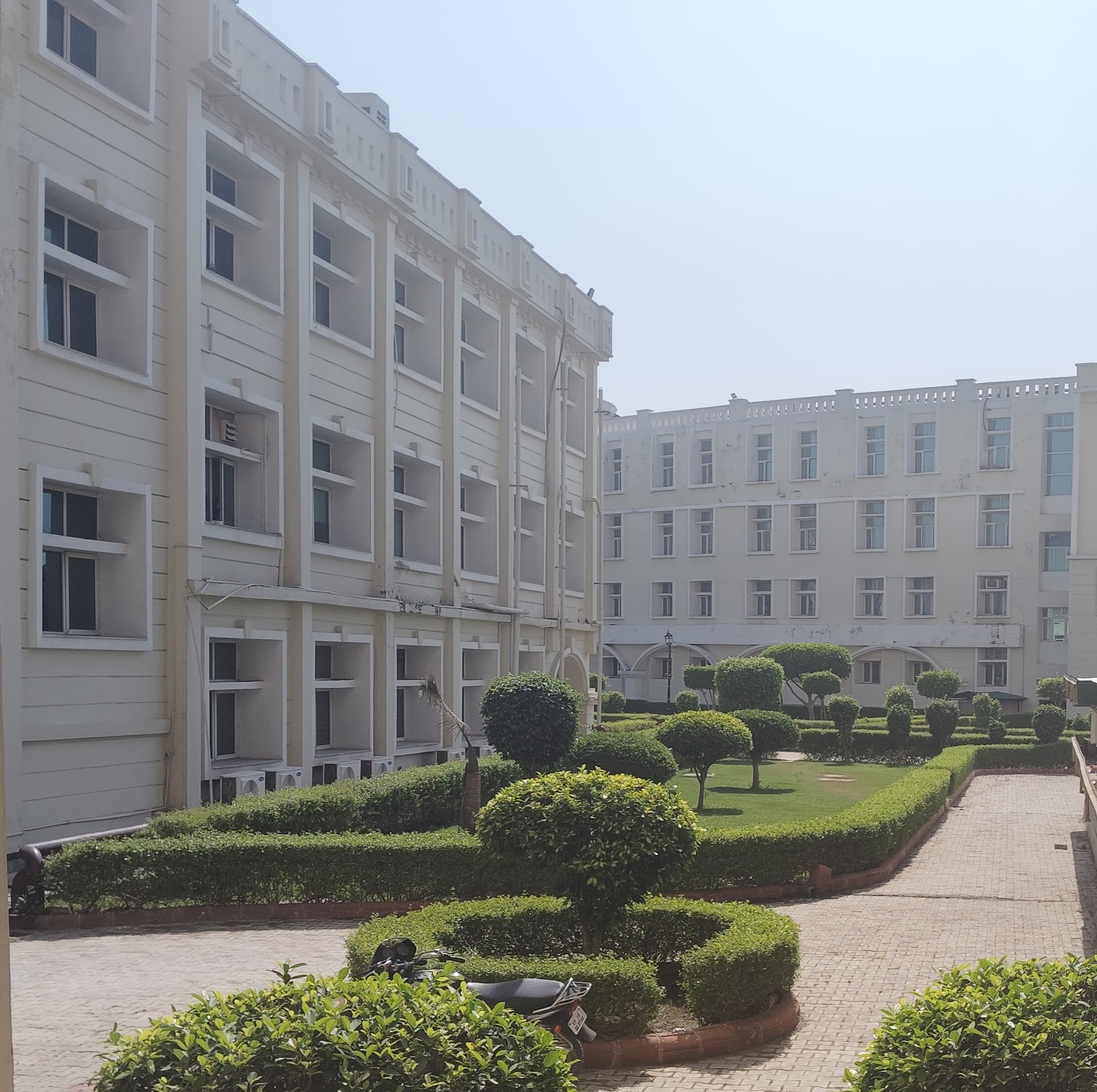 NIU Noida Others media (13) by 1770043585_CopyofIMG_20250926_073256.jpg