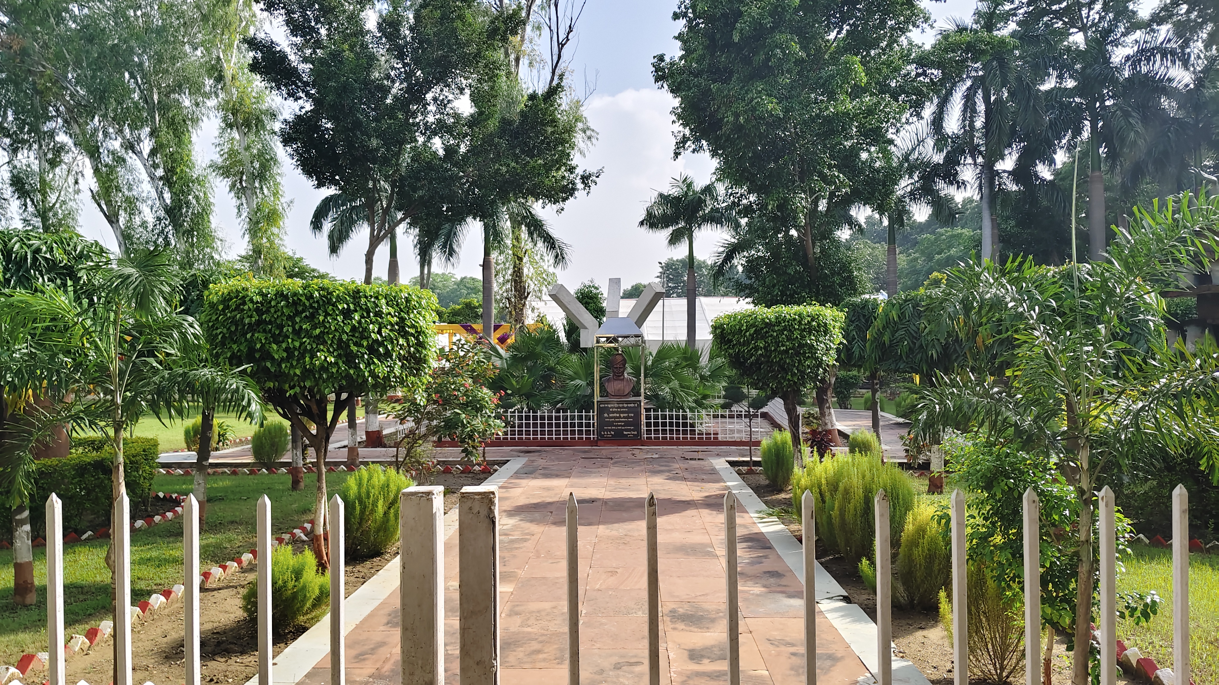 University of Lucknow Others media (4) by 1770043626_CampusView(2).jpg