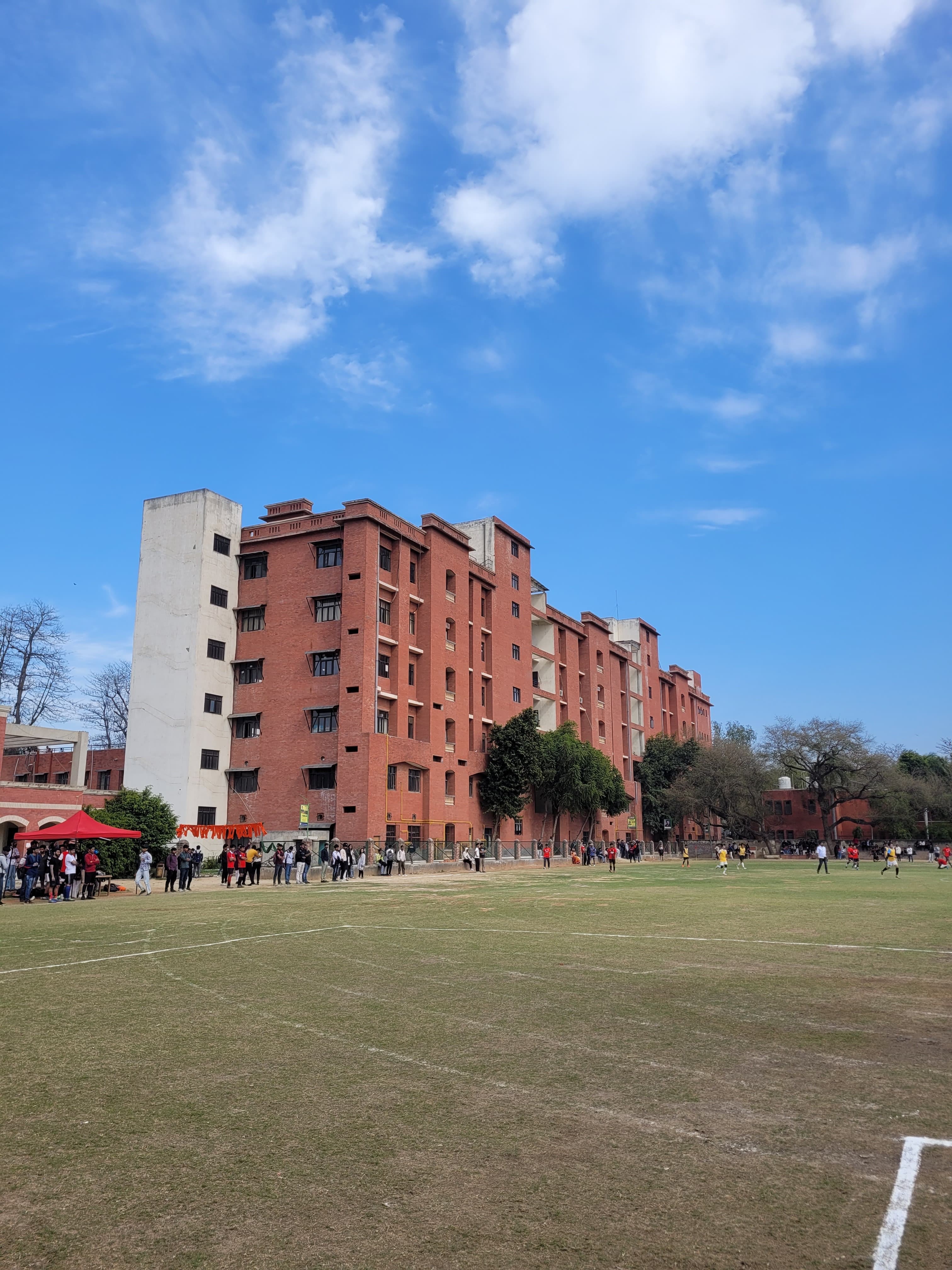 Ramjas College Academic Block- Main Building media (12) by 1770043855_CampusArea.jpeg