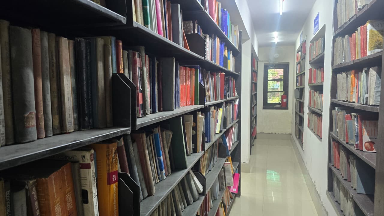 Ramjas College Library media (4) by 1770043857_Library(1).jpg