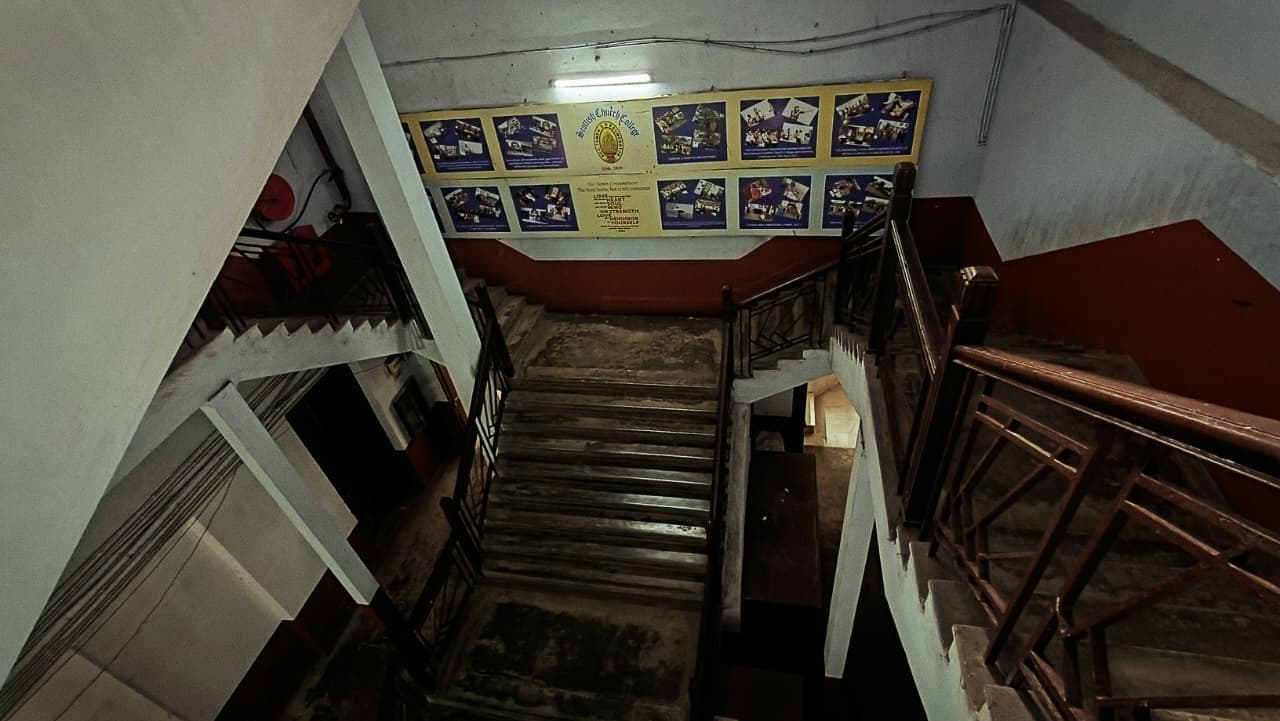 Scottish Church College Kolkata Others media (7) by 1770043867_stairs.jpeg