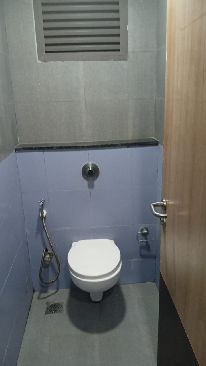 Amity University Kolkata Hostel Washroom media (7) by 1770044284_WhatsAppImage2025-11-27at7.29.48PM.jpeg