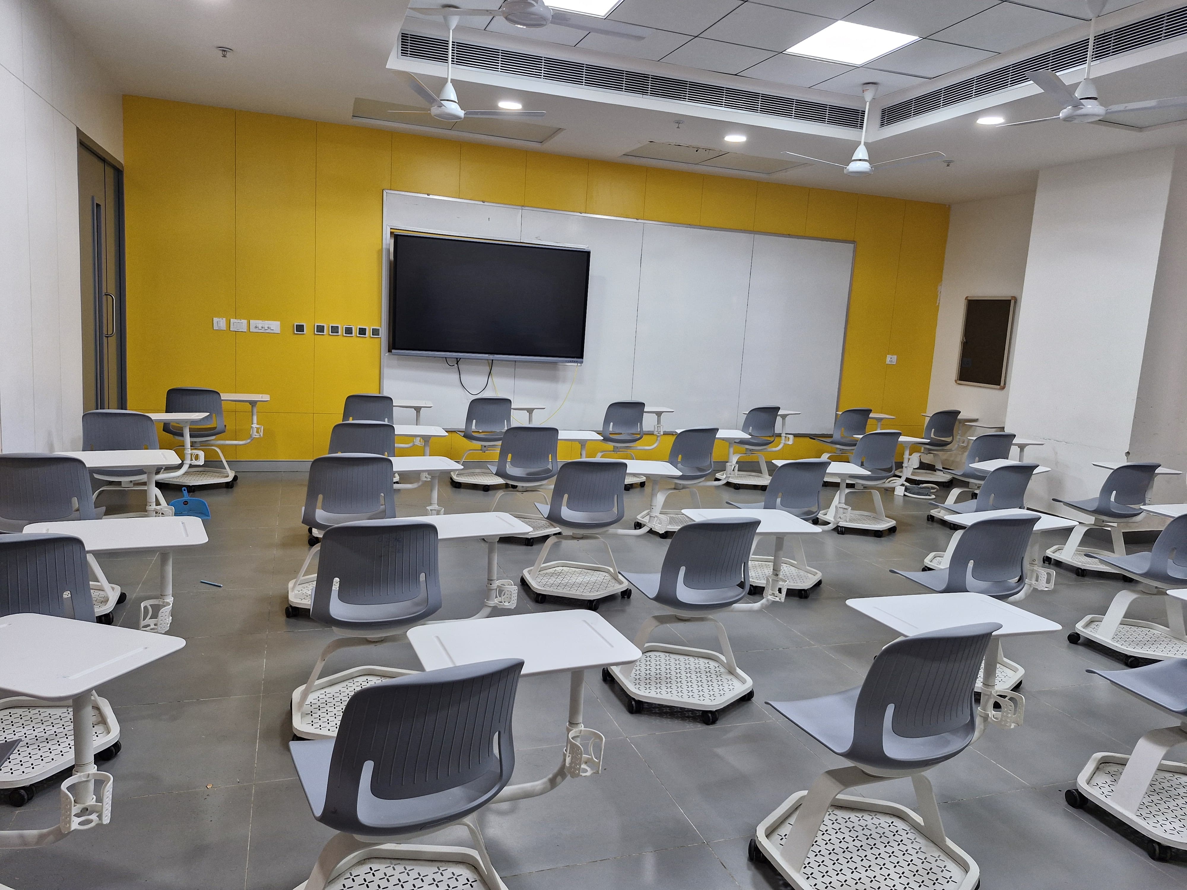 SRM University Amaravathi Classroom media (7) by 1770044469_Classroom_back.jpg