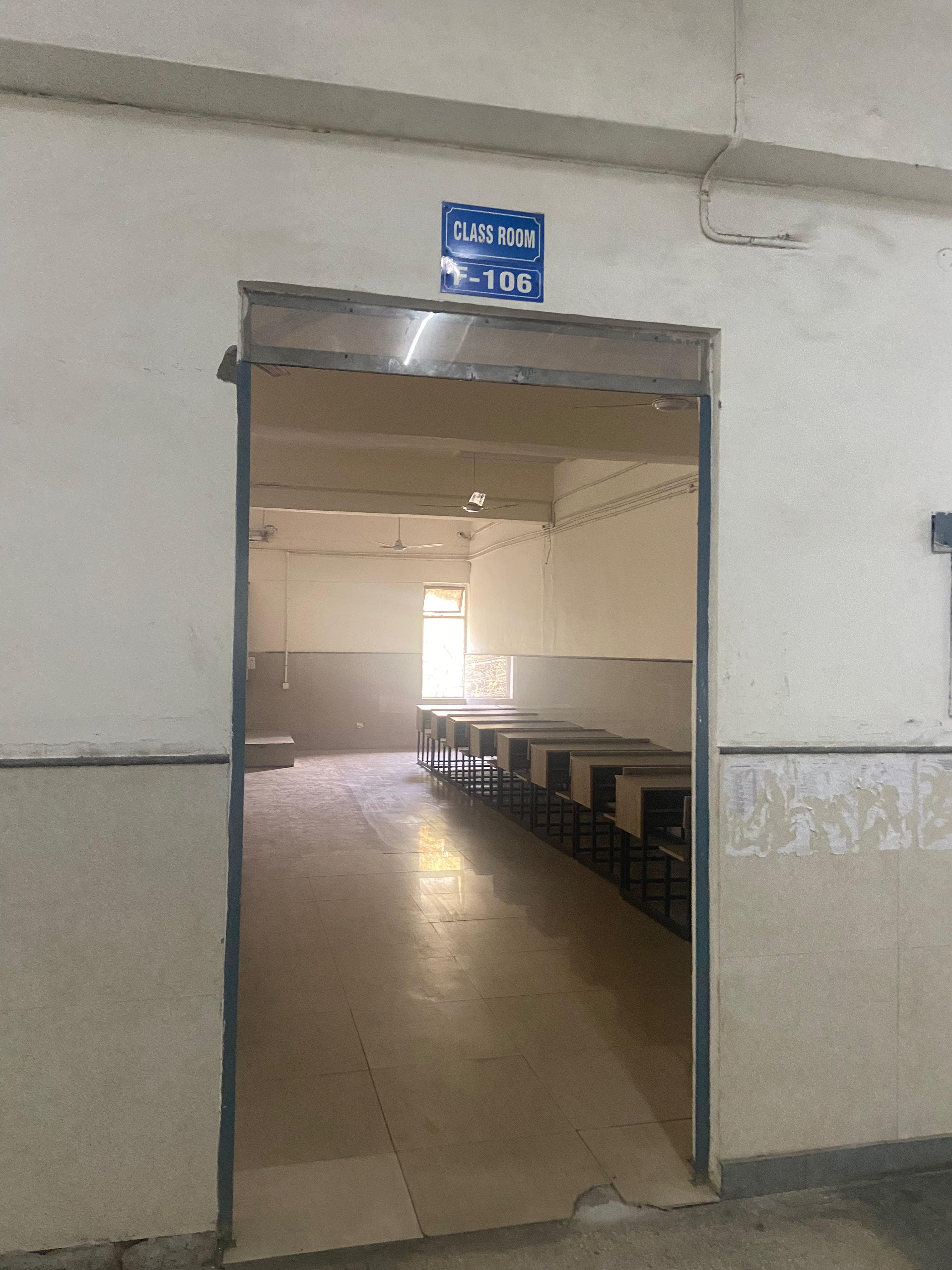 DSEU Classroom media (15) by 1770044644_Classroomoutside.jpg