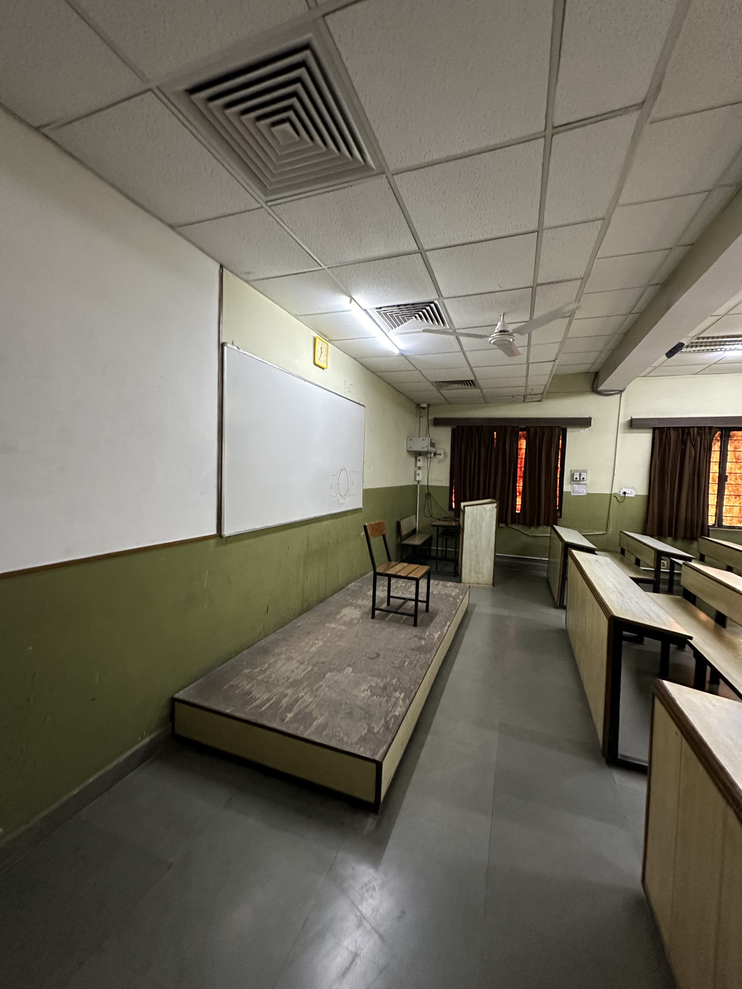 ABES Ghaziabad Classroom media (13) by 1770114294_Classroom4.HEIC