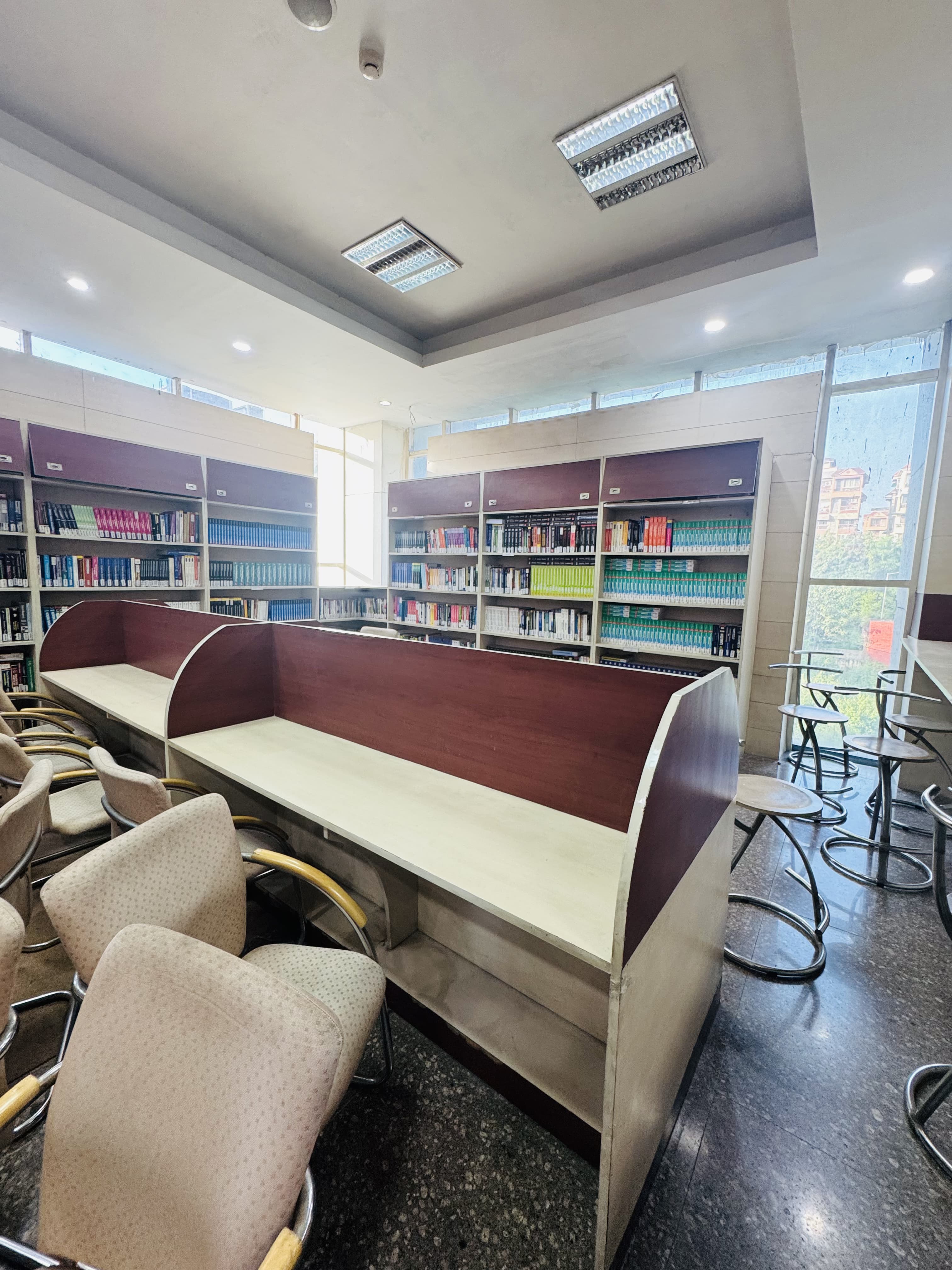 Fostiima Business School New Delhi Library media (12) by 1770114633_libraray4.HEIC