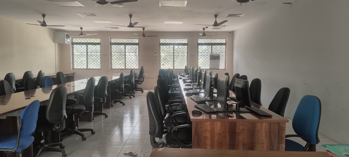 SIMATS Chennai Campus Labs media (5) by 1770630453_WhatsAppImage2026-02-09at3.15.35PM.jpeg