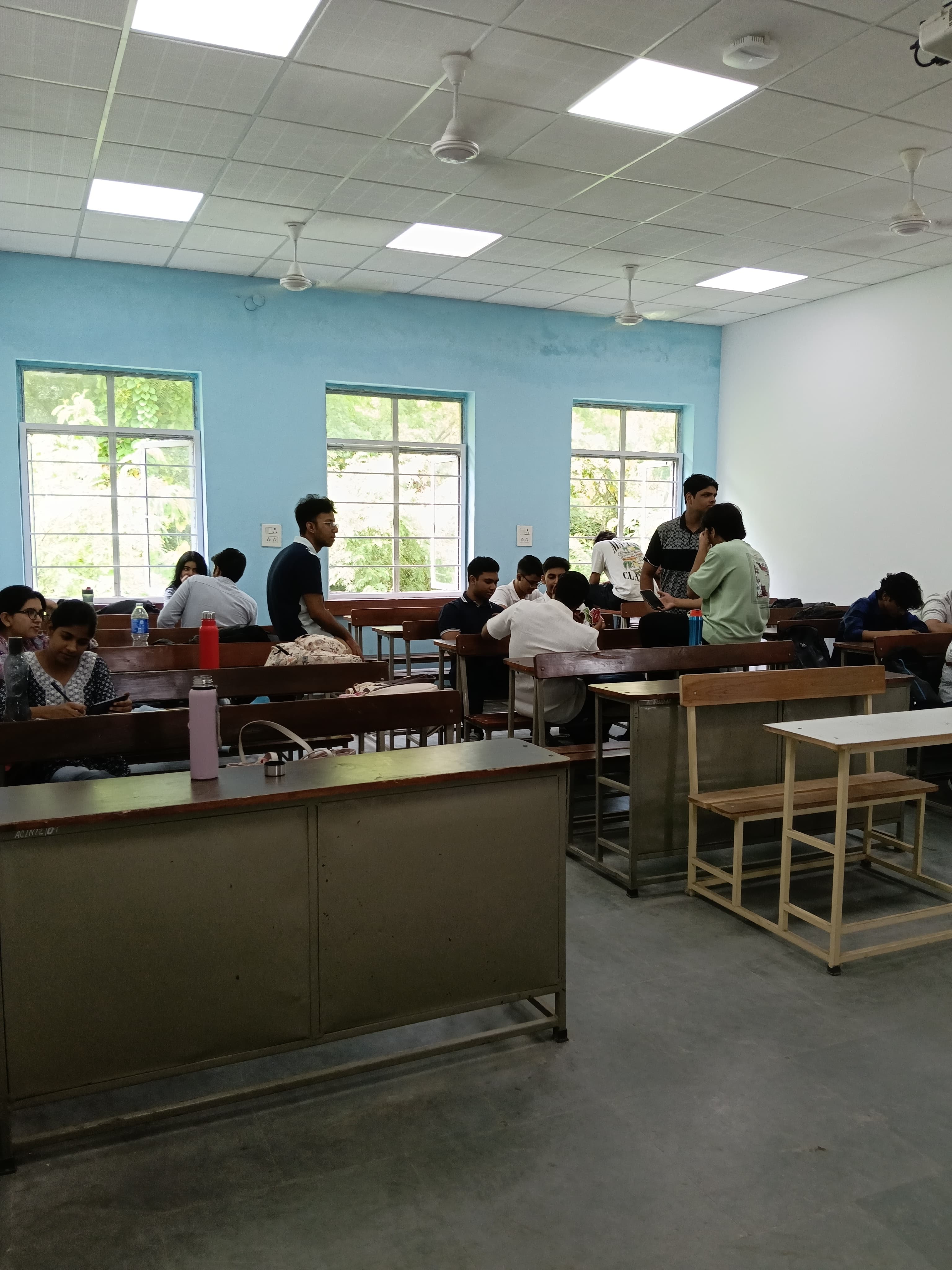 Aryabhatta College Classroom media (3) by 1770965509_Classroom1.jpg