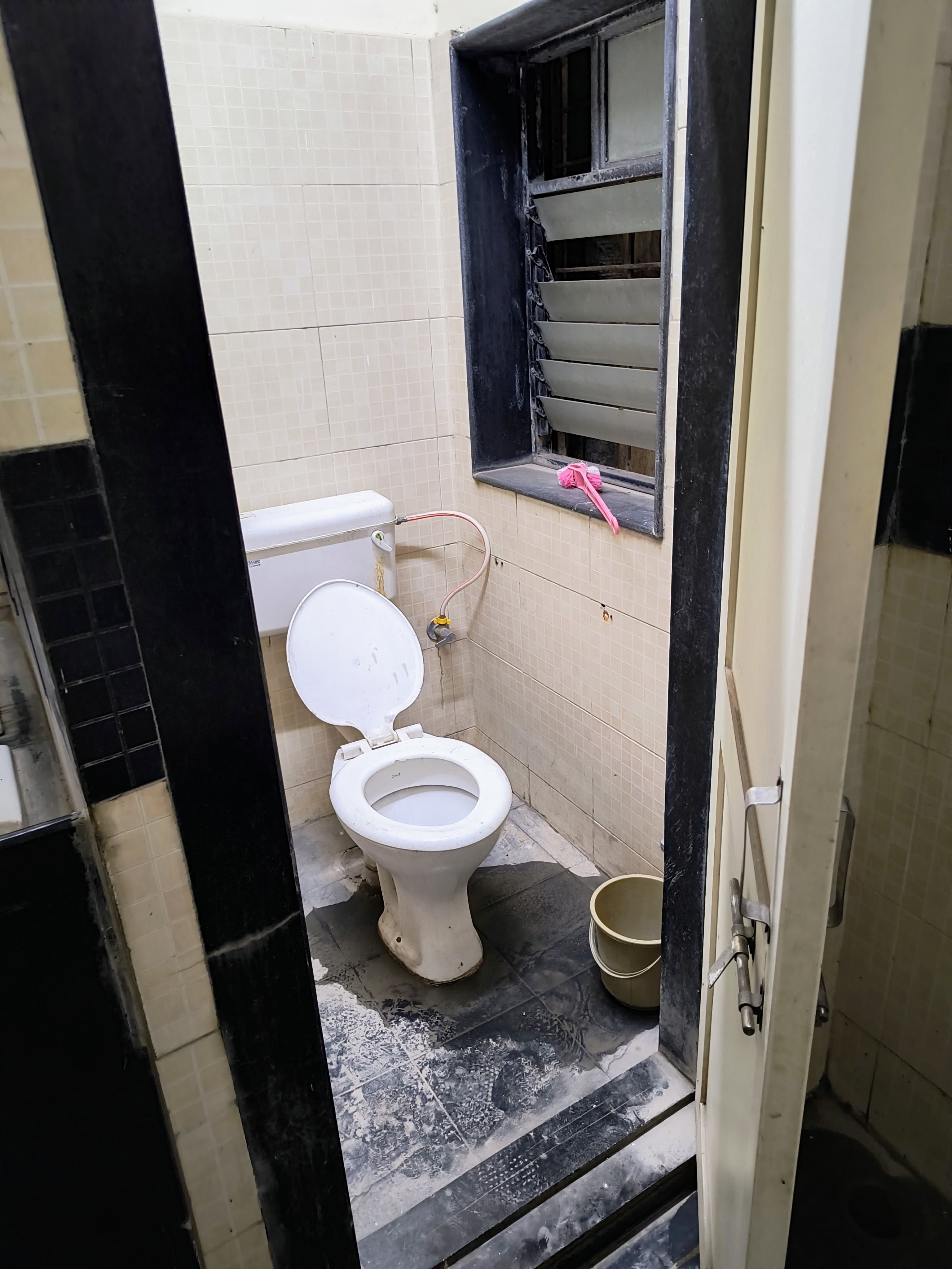 Bharati Vidyapeeth Campus Washroom Area media (13) by 1771238846_1000081806.jpg