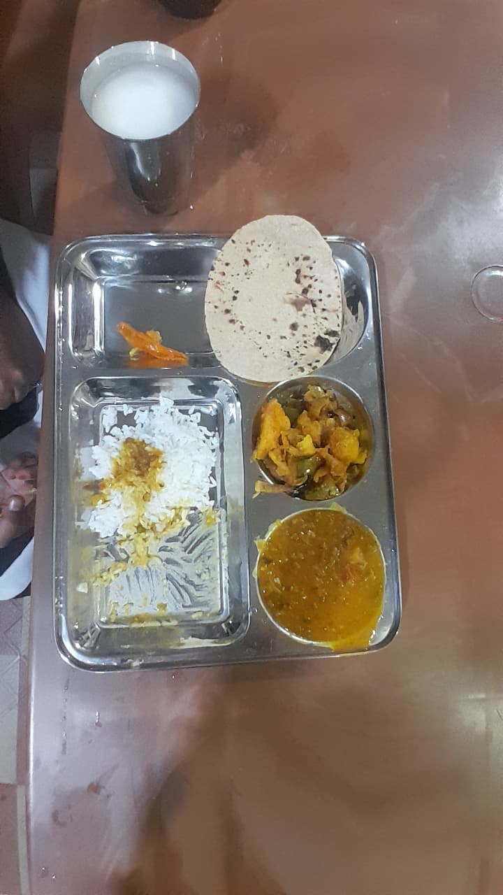 Jyoti Nivas College Autonomous Bangalore Hostel Mess Food media (4) by 1771476177_WhatsAppImage2026-02-17at8.31.18PM.jpeg