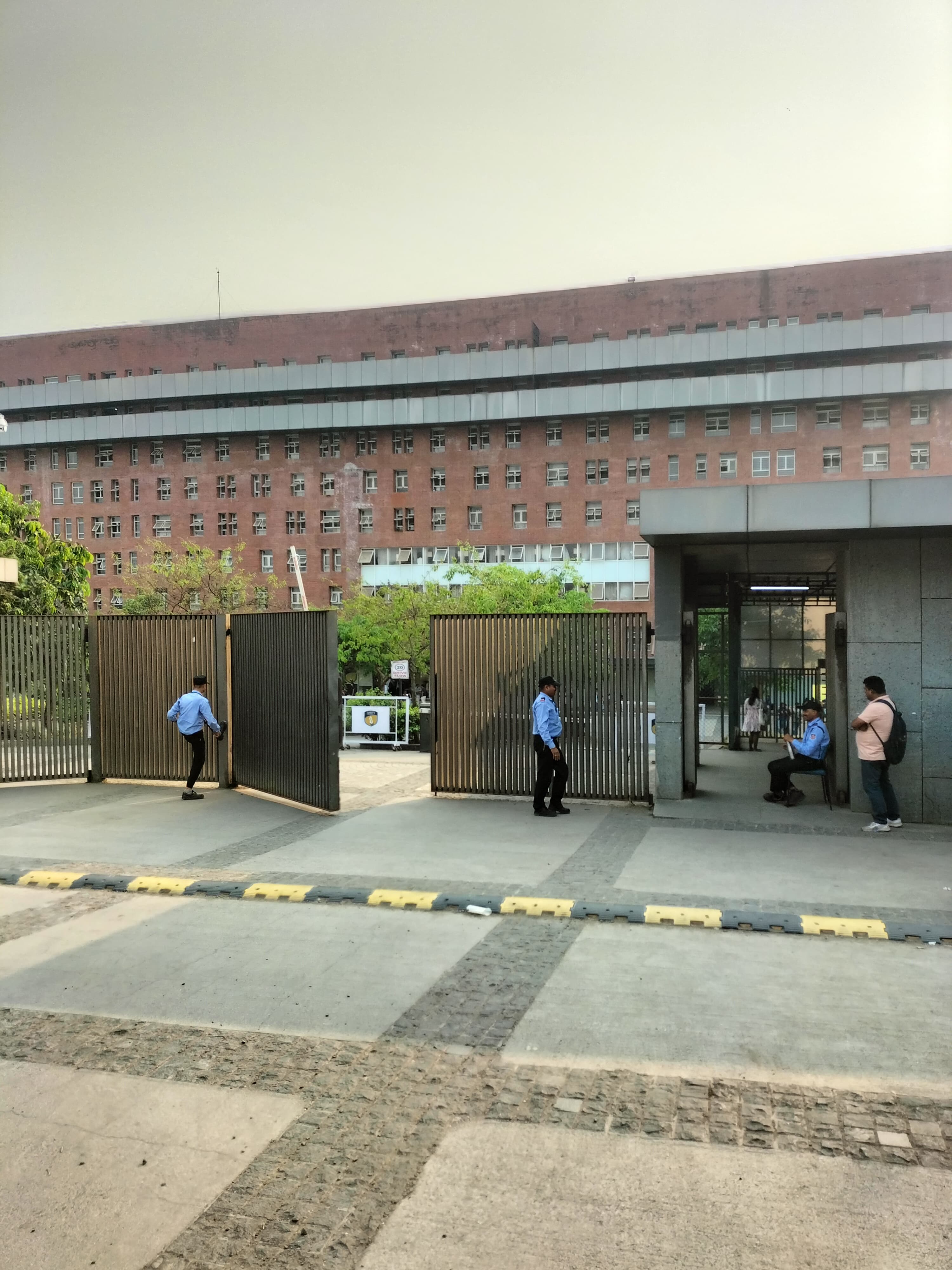 Amity University Mumbai Main Entrance View media (8) by 1773663548_IMG20260311165440.jpg