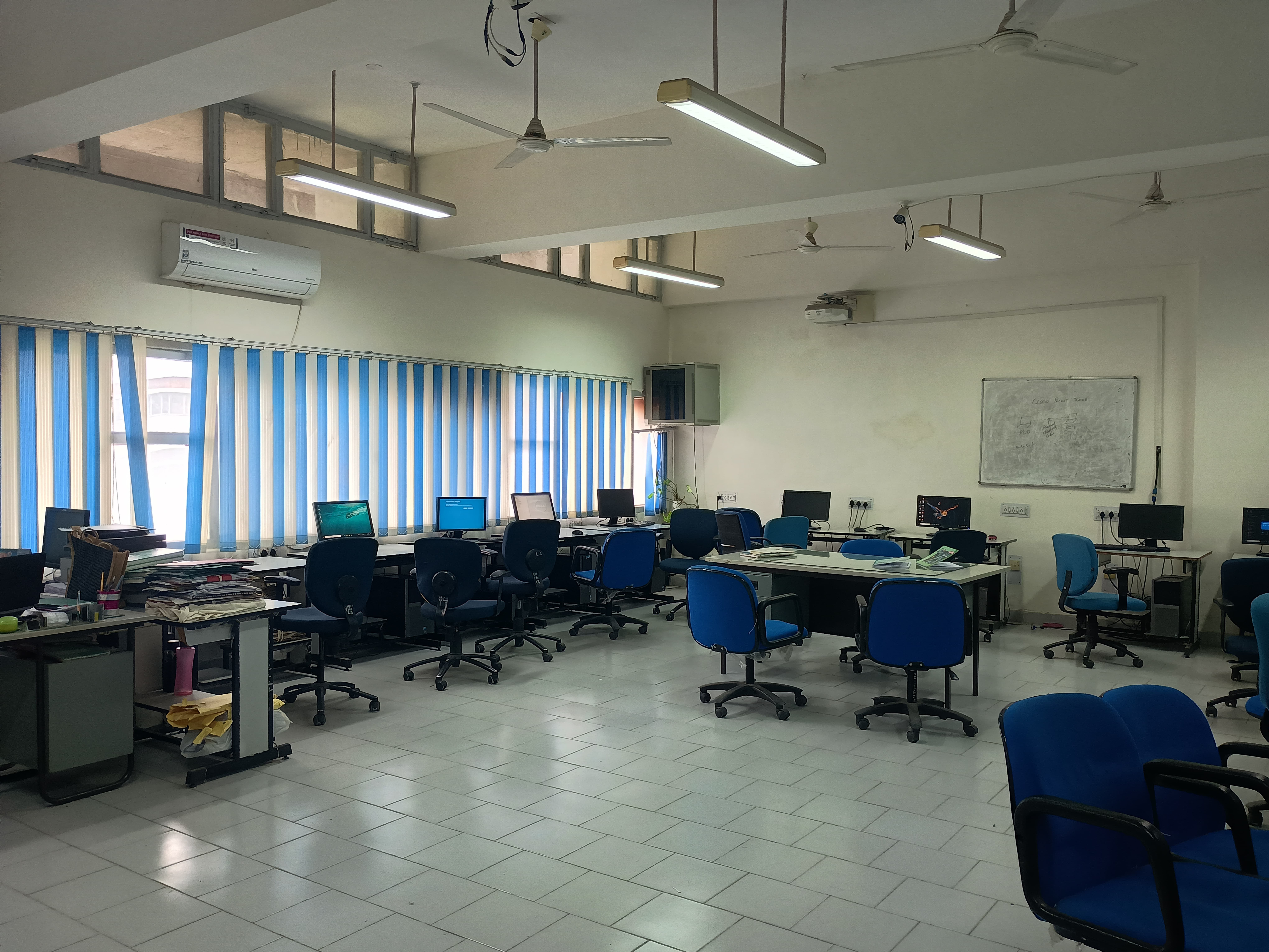 UIET Chandigarh Campus Labs media (15) by 1773895138_labs_.jpg