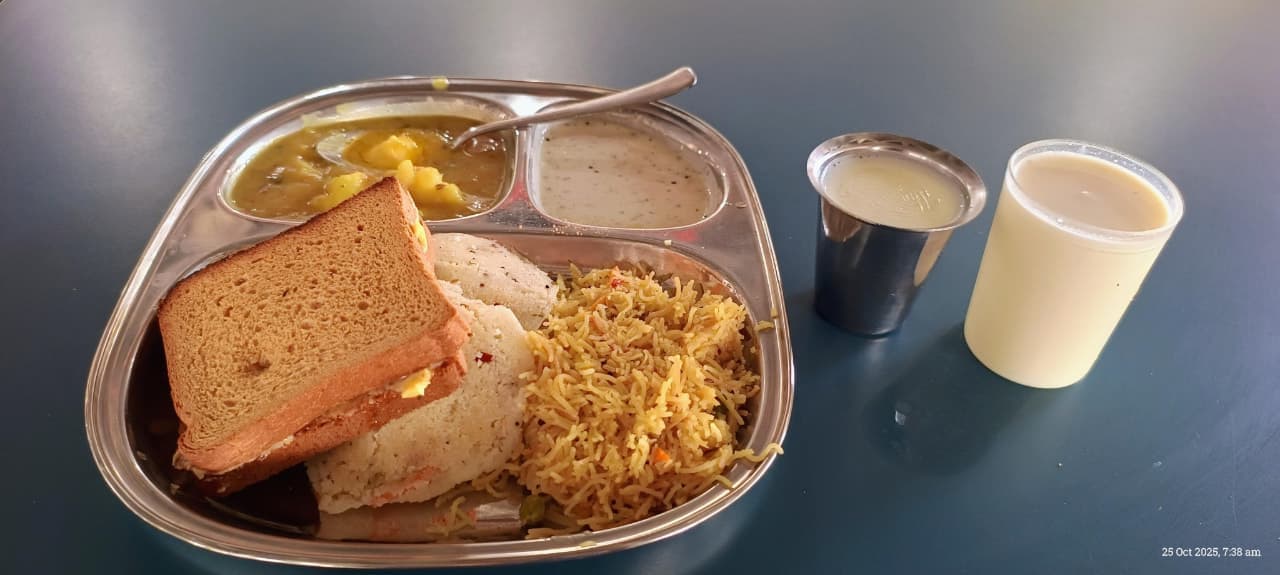Azim Premji University Hostel Mess Food media (15) by 1774354368_IMG-20251025-WA0003.jpg