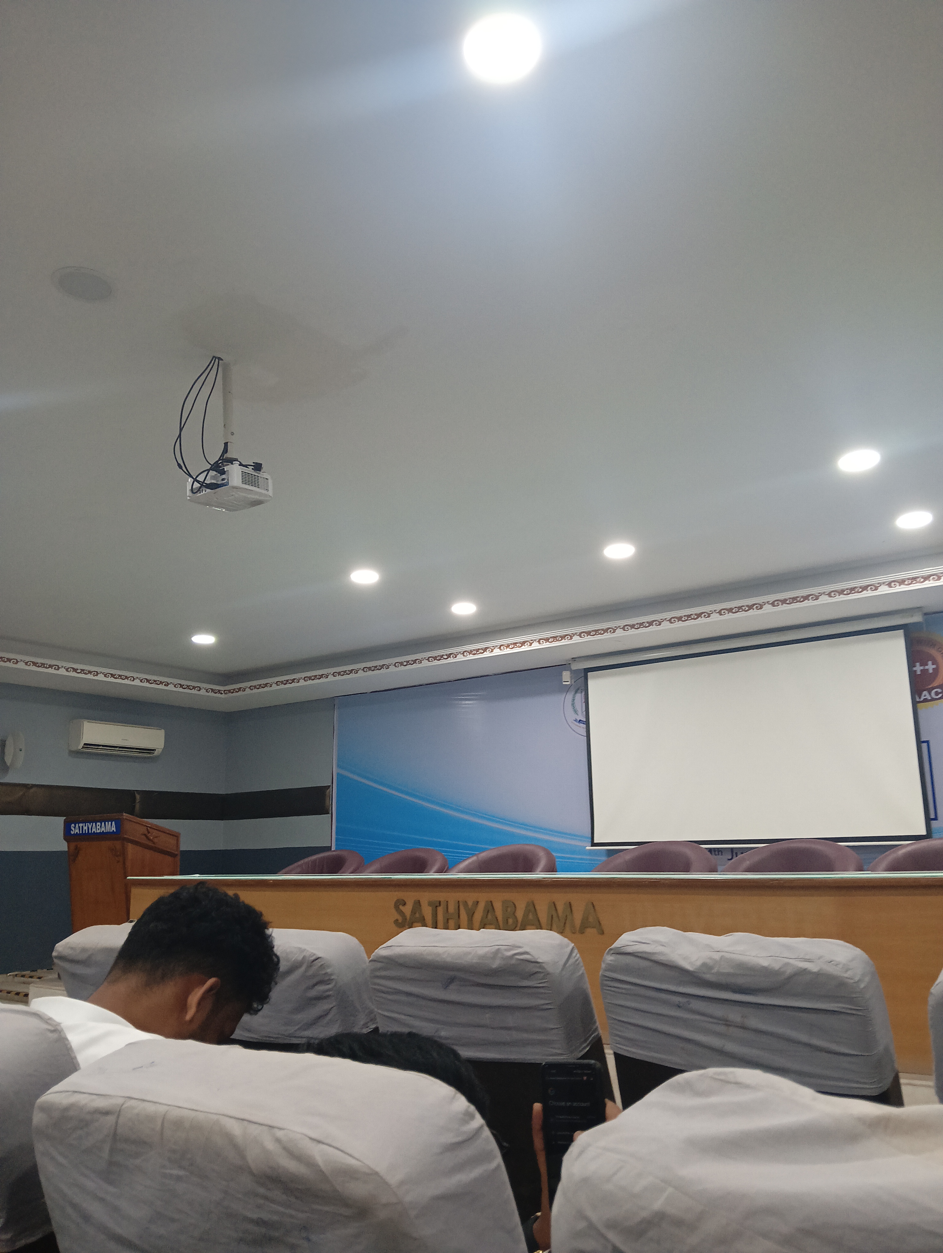 Sathyabama University Auditorium media (12) by 1775883004_1000170903.jpg