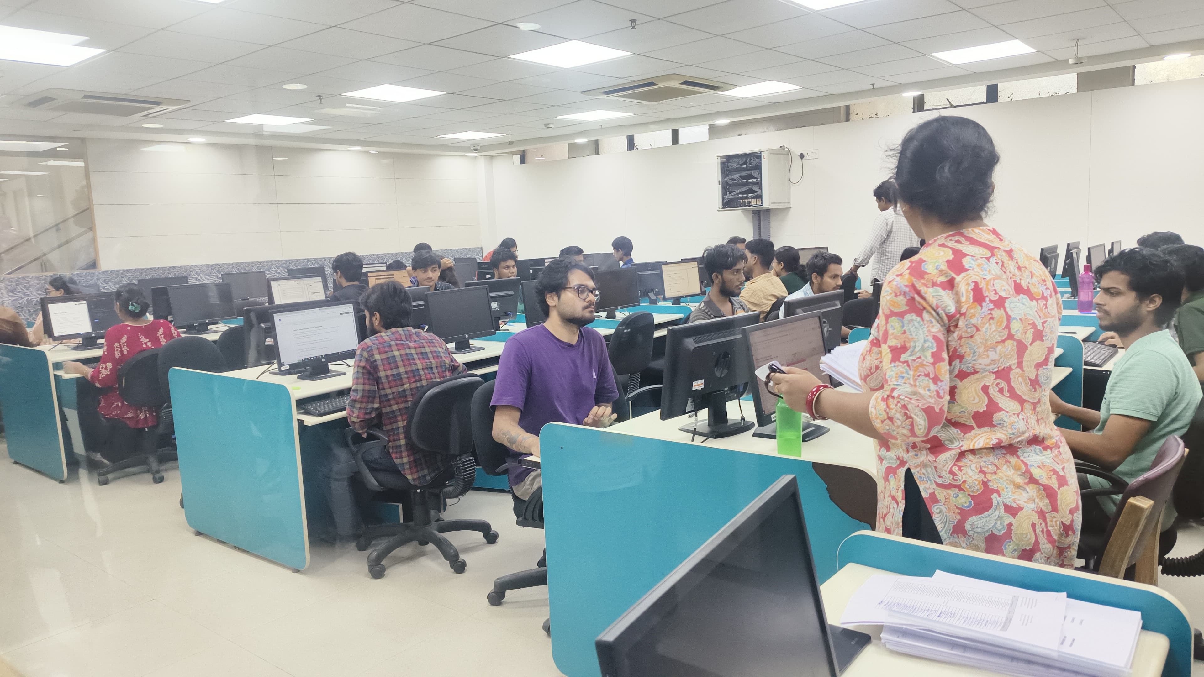 Heritage Institute of Technology Campus Labs media (11) by 1776930488_1000231867.jpg