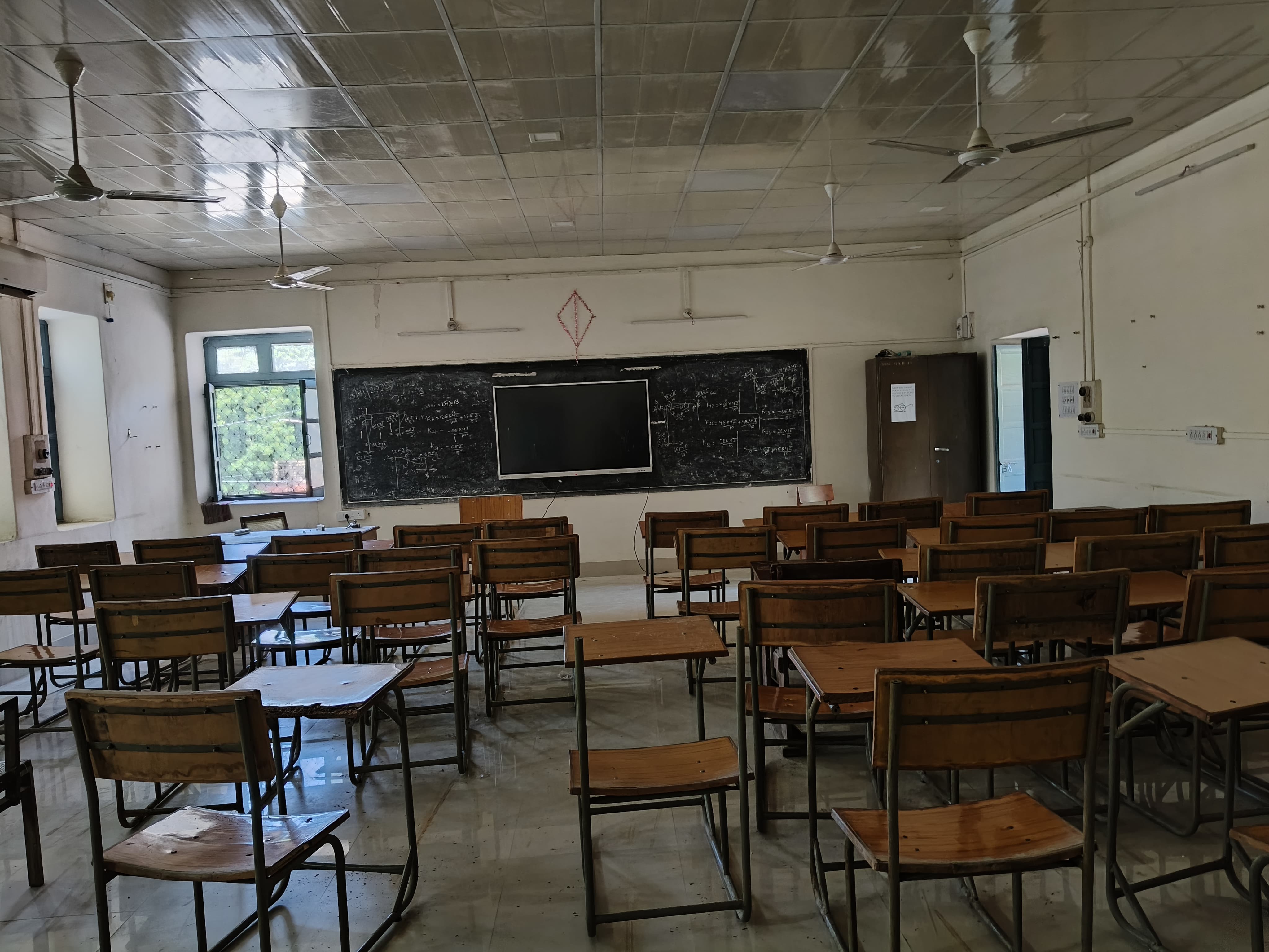 MBM Classroom media (12) by 1778915886_ClassroomBack.jpg