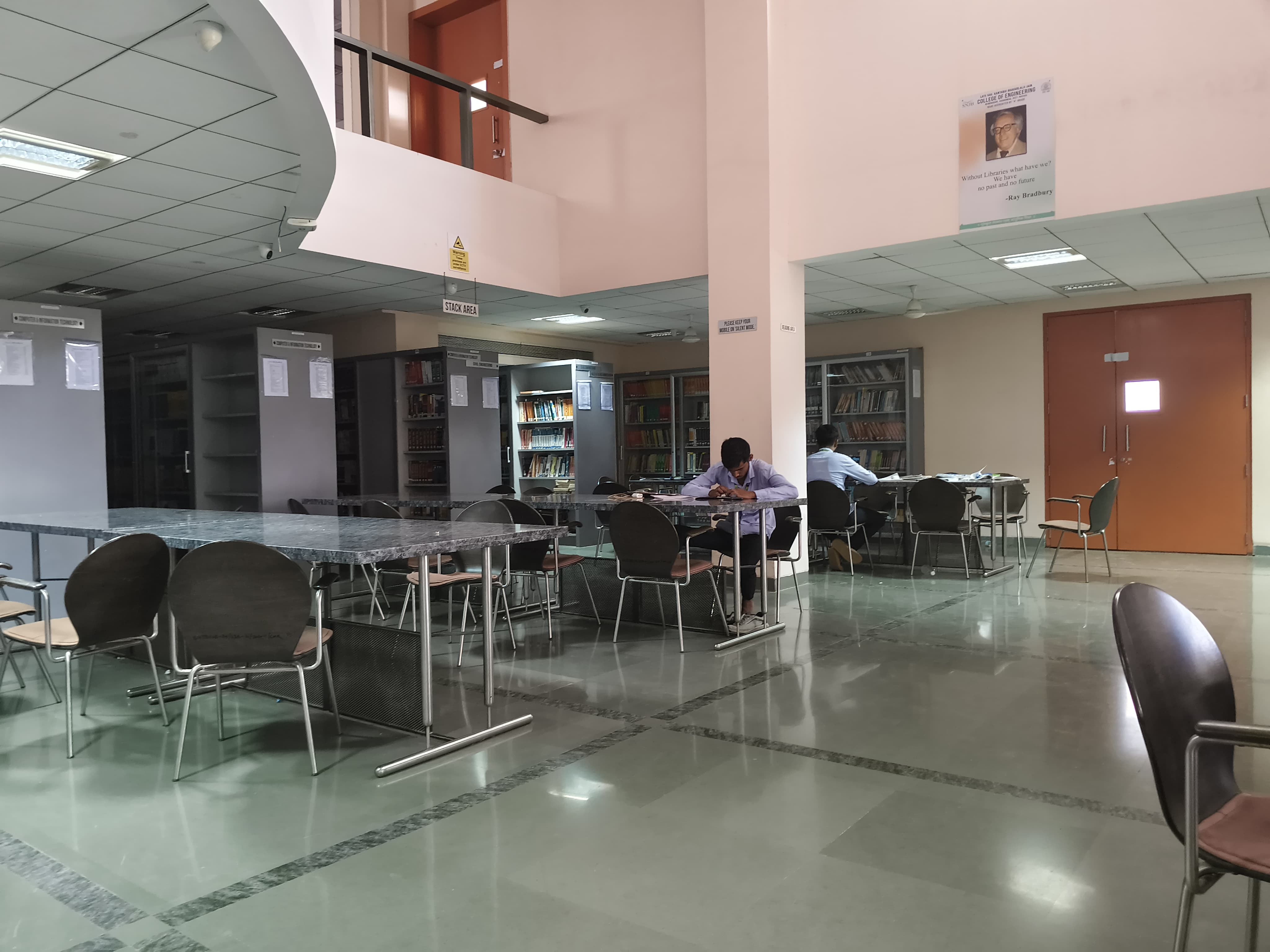 SNJB Chandwad Library media (11) by 1779876499_1000124656.jpg