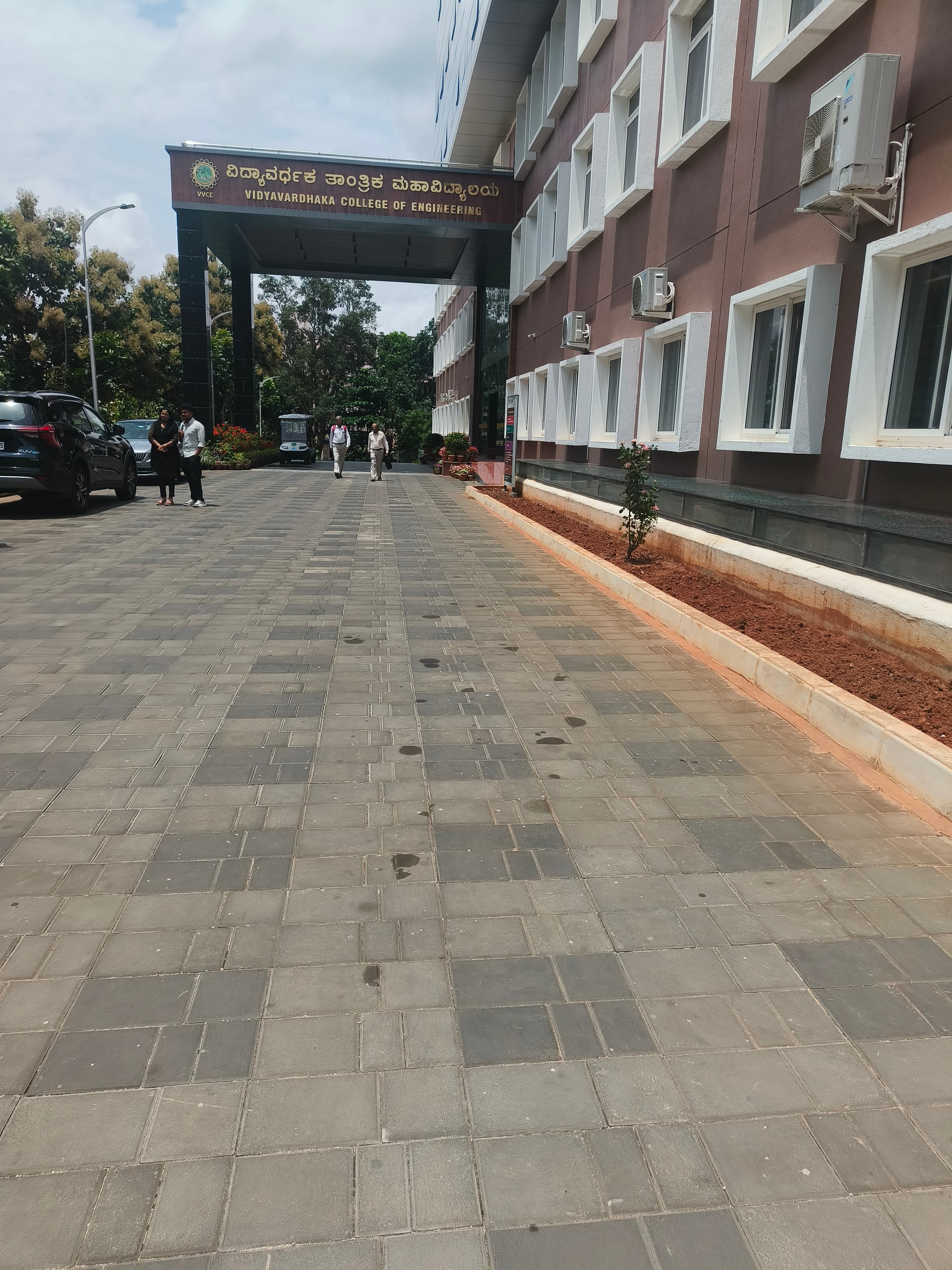 VVCE Mysore Academic Block/ Main Building media (14) by 1783419617_1000040490.jpg