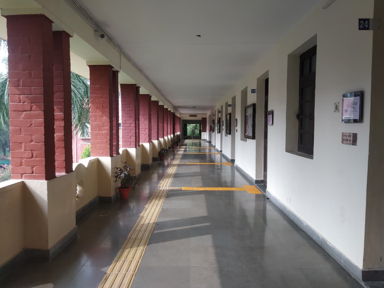 Hindu College Campus Corridors media (7) by 1786002191_WhatsAppImage2026-08-05at6.54.45PM.jpeg