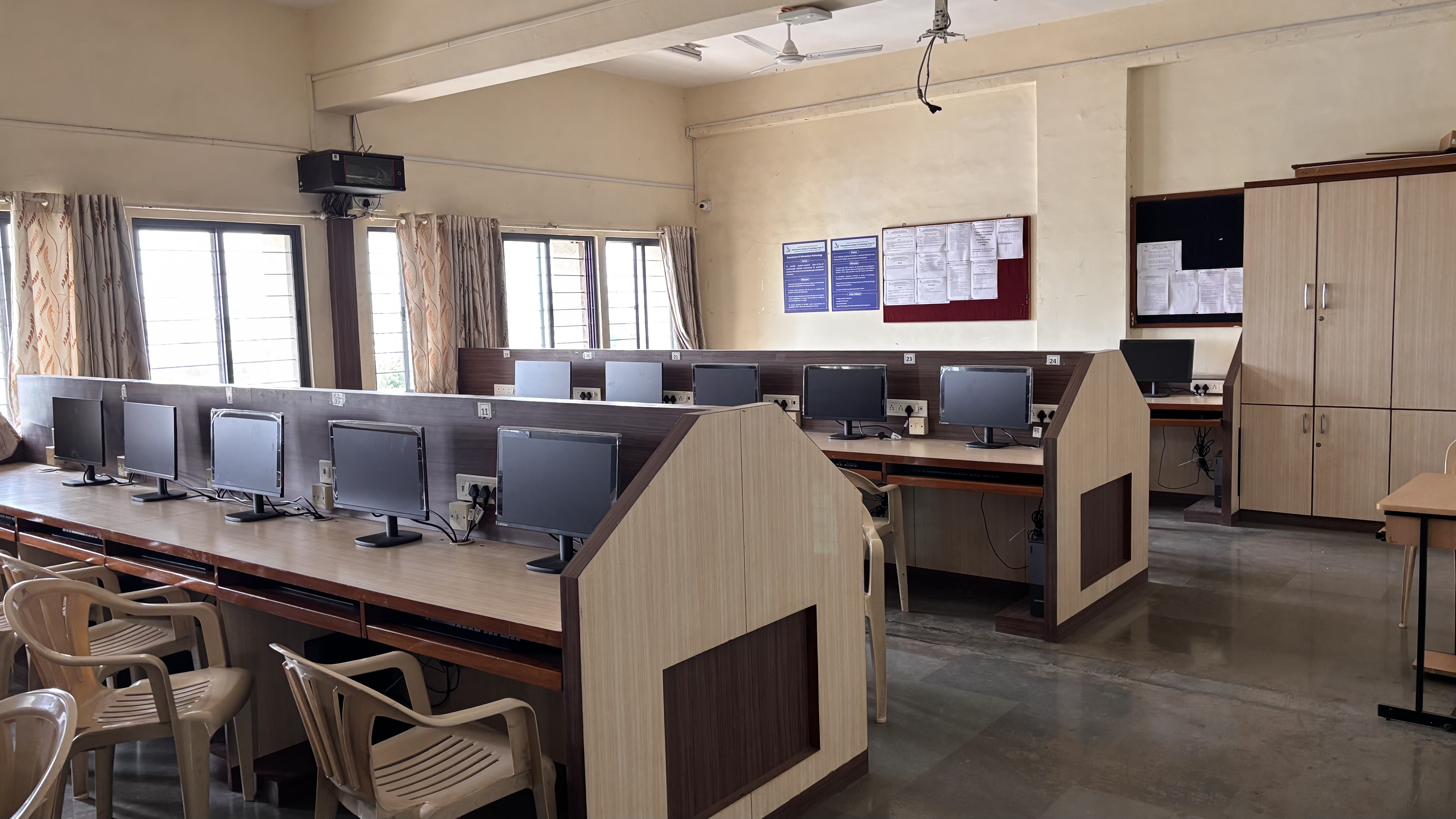 VIT Pune Campus Labs media (2) by 1786170153_IMG_4080.jpeg