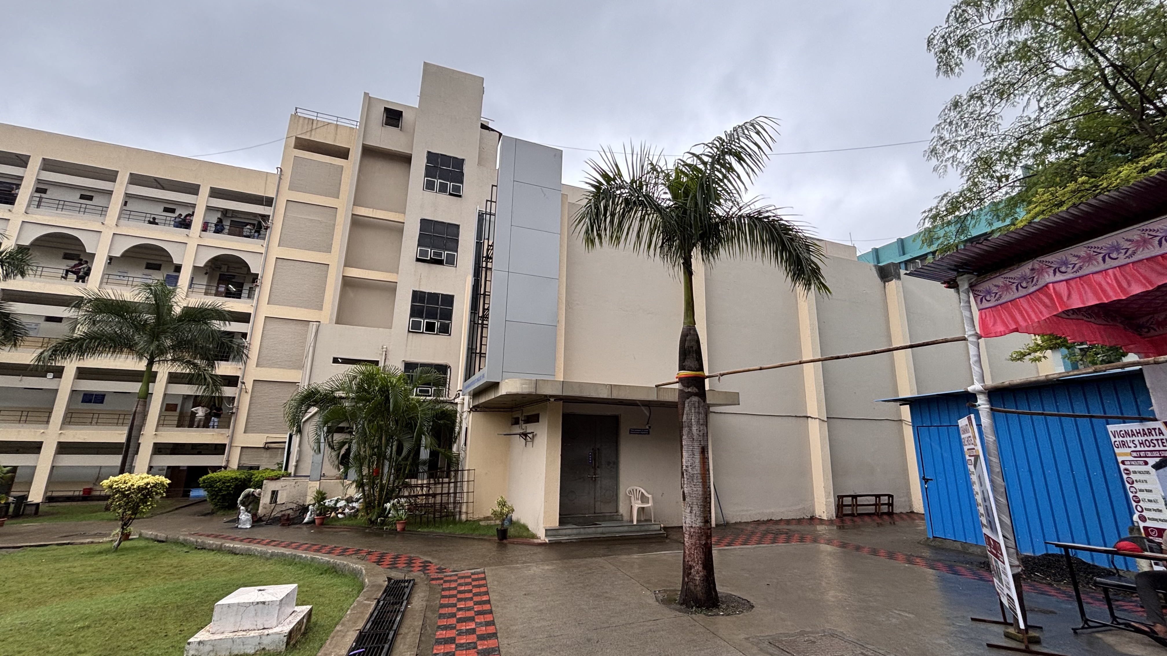 VIT Pune Academic Block/ Main Building media (7) by 1786170708_IMG_4101.jpeg