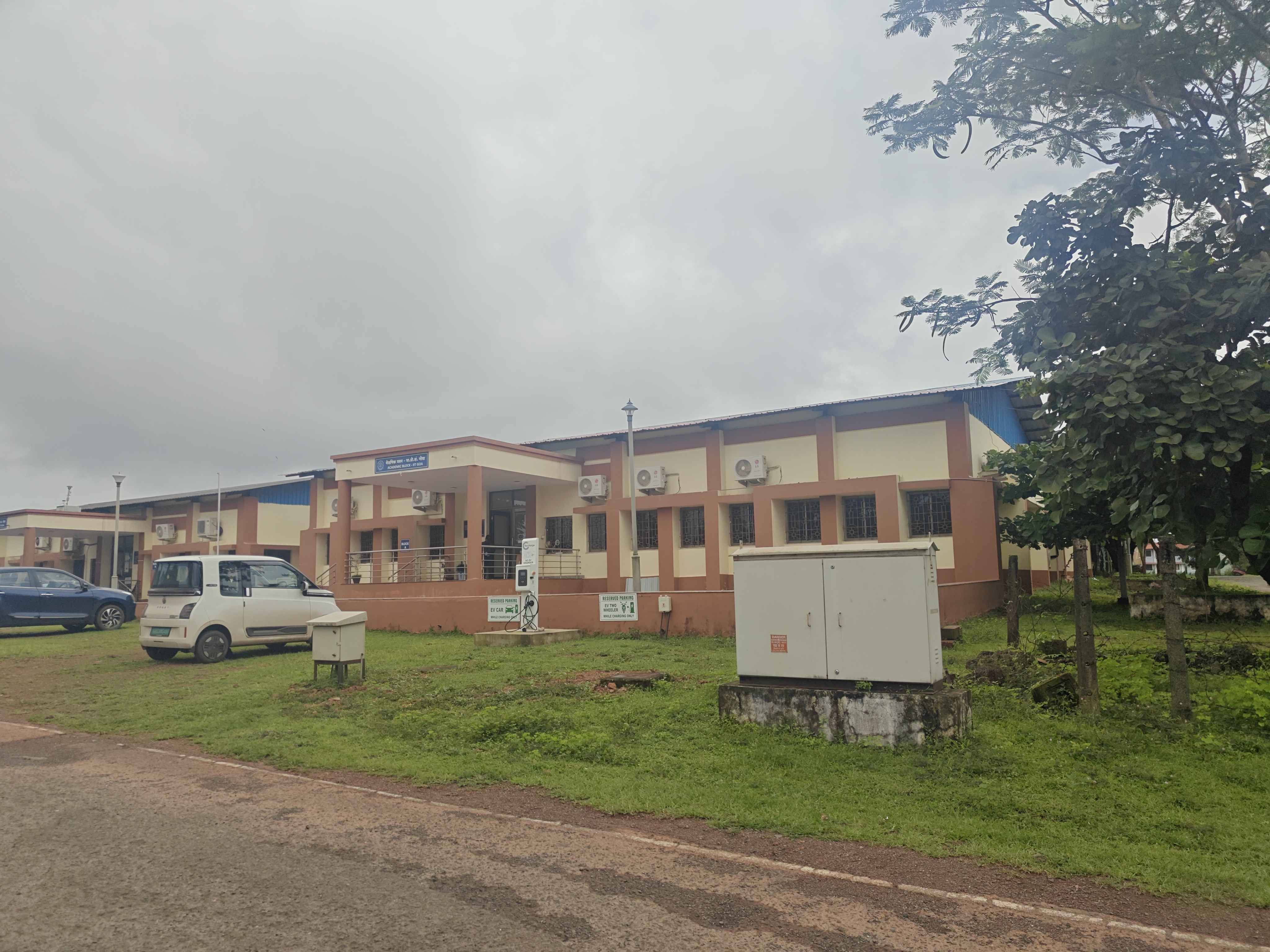 IIT Goa Academic Block/ Main Building media (10) by 1786434502_Academicblock(5).jpg