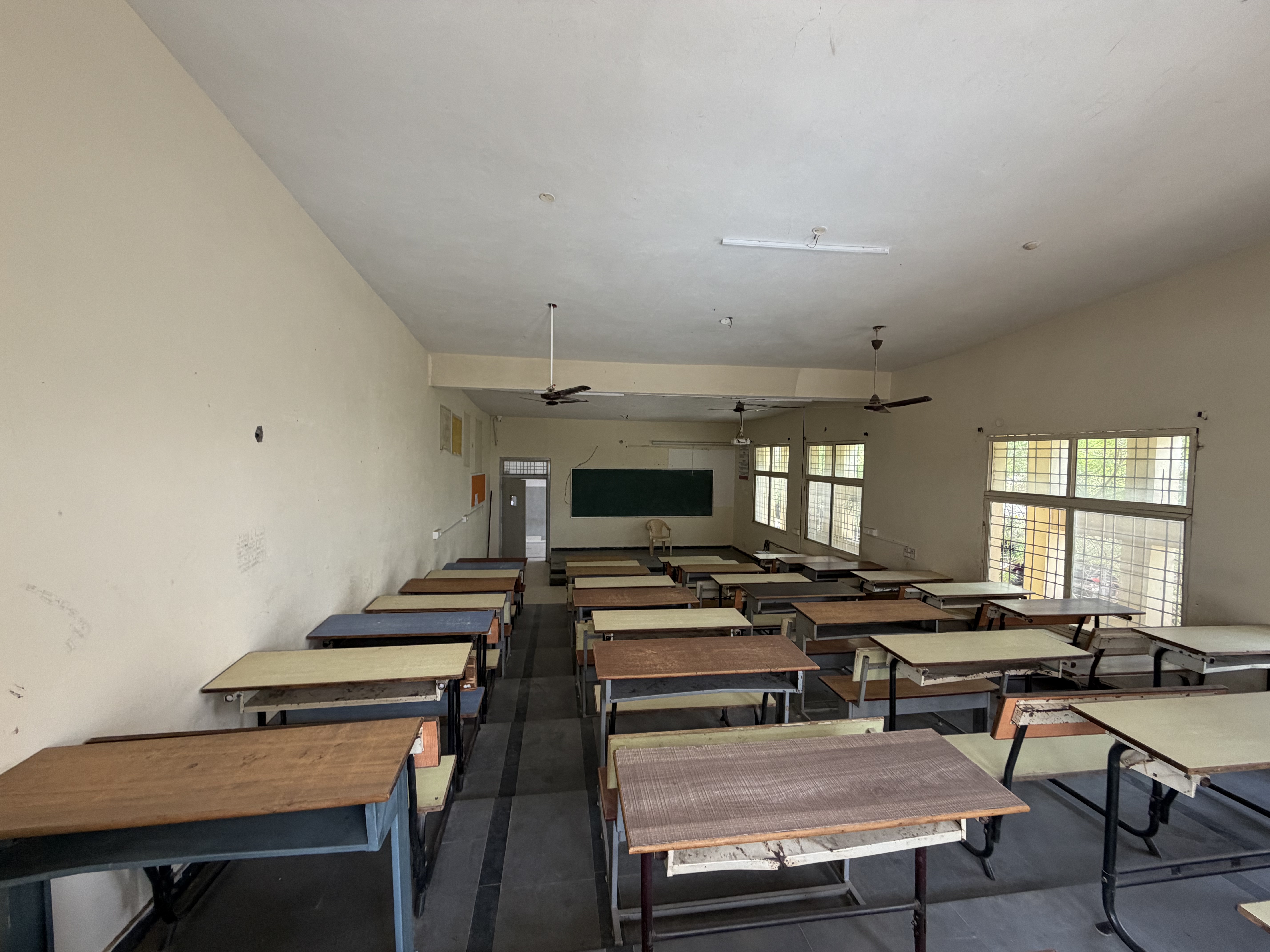 SPEC Hyderabad Classroom media (4) by 1789039961_Classroom_2.jpg