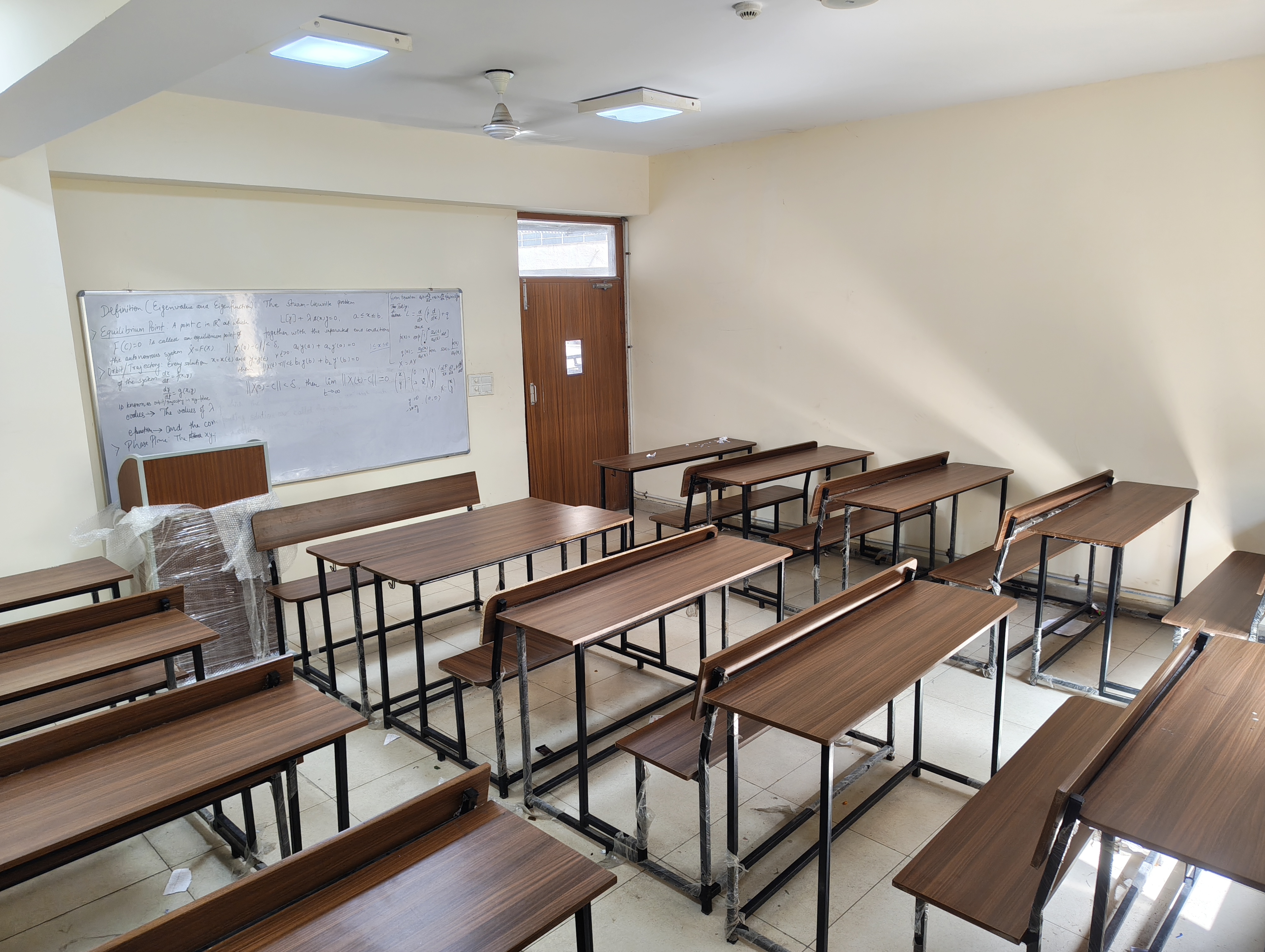 Zakir Husain Delhi College Classroom media (10) by 1791133932_1000107829.jpg