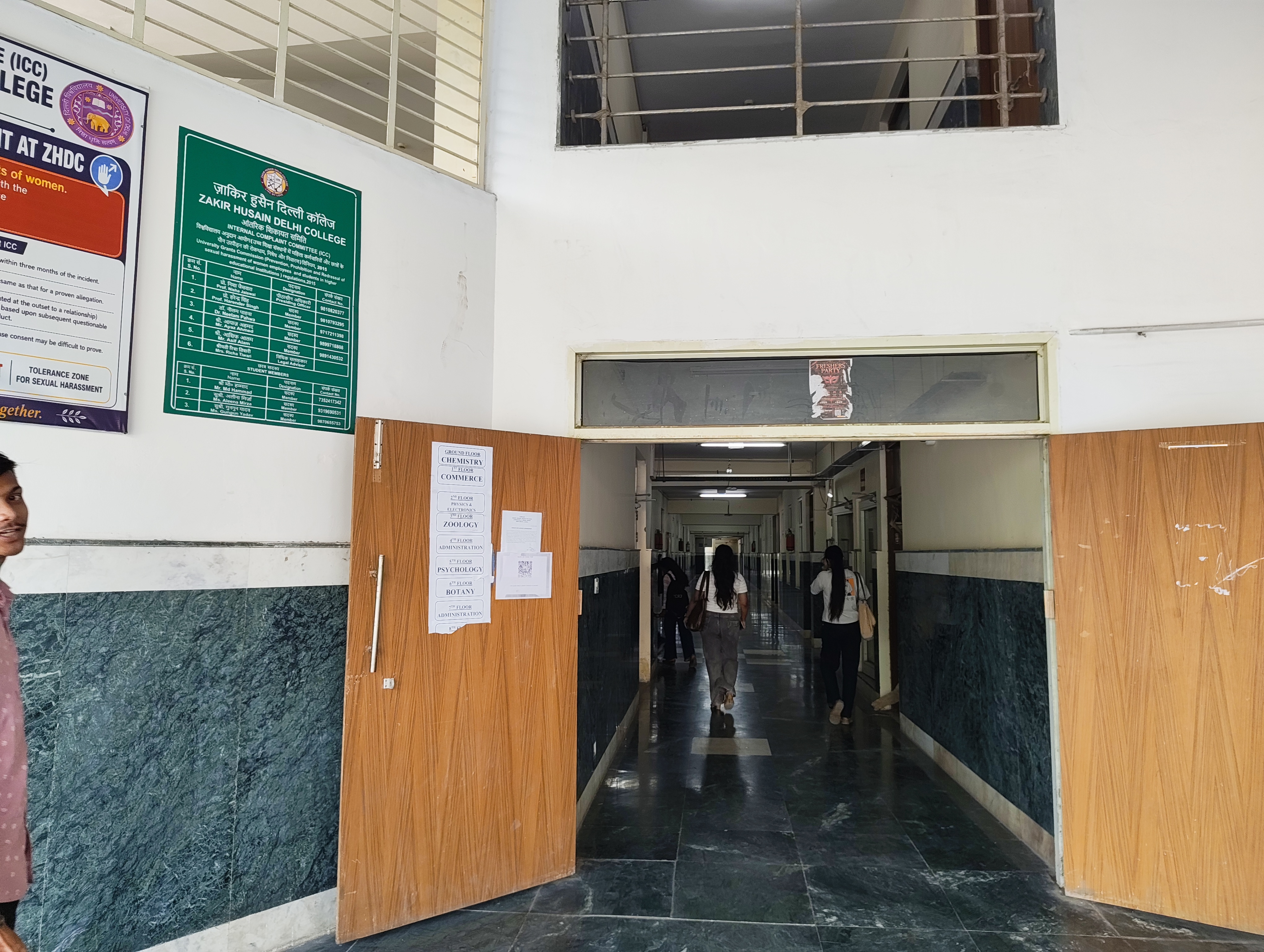 Zakir Husain Delhi College Campus Corridors media (7) by 1791133949_1000107807.jpg