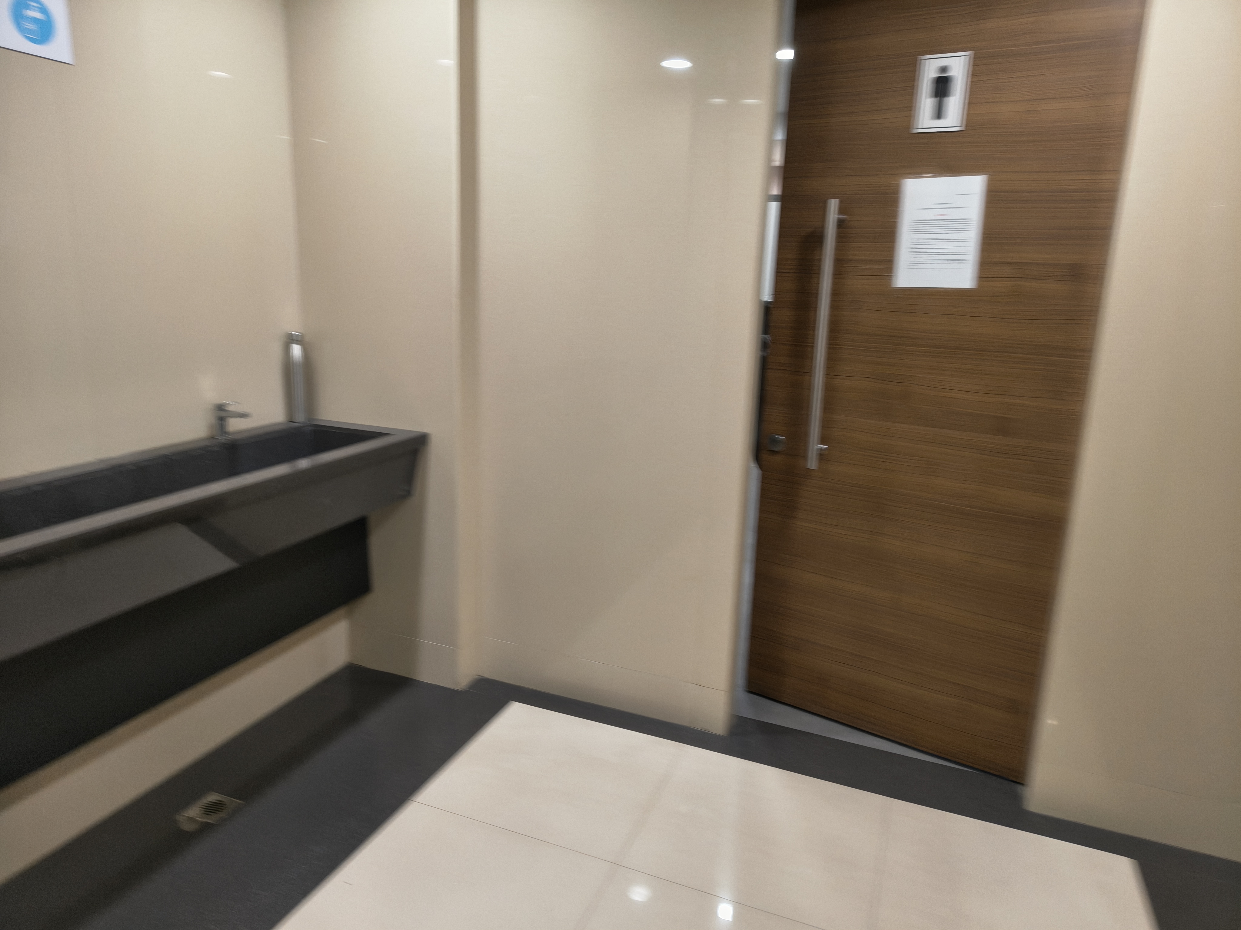 Anil Surendra Modi School of Commerce Mumbai Campus Washroom Area media (4) by 1791389725_1000050467.jpg