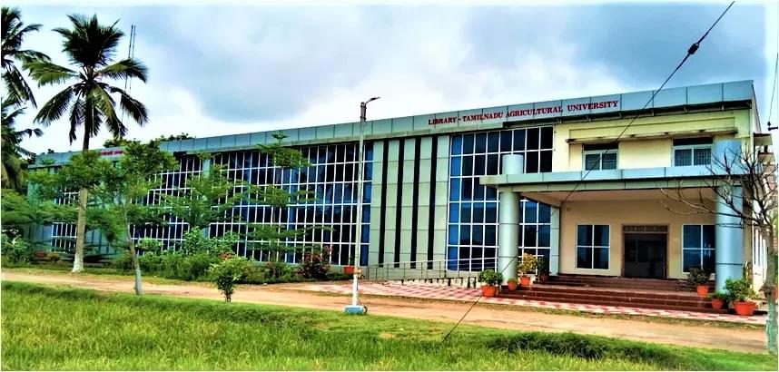 Anbil Dharmalingam Agricultural College and Research Institute library