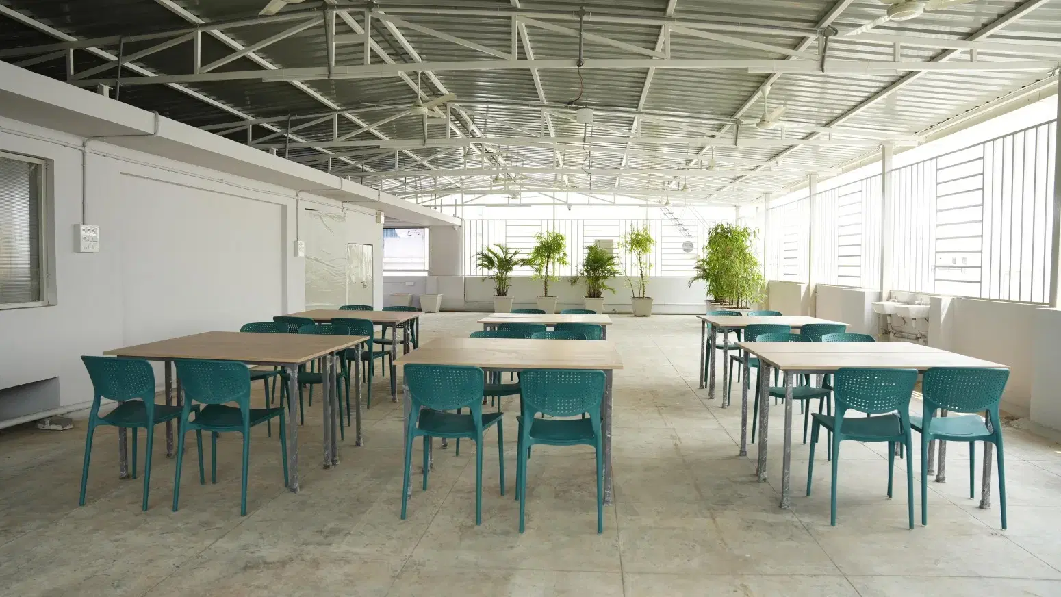 ROCKWELL BUINSESS SCHOOL CAFETERIA