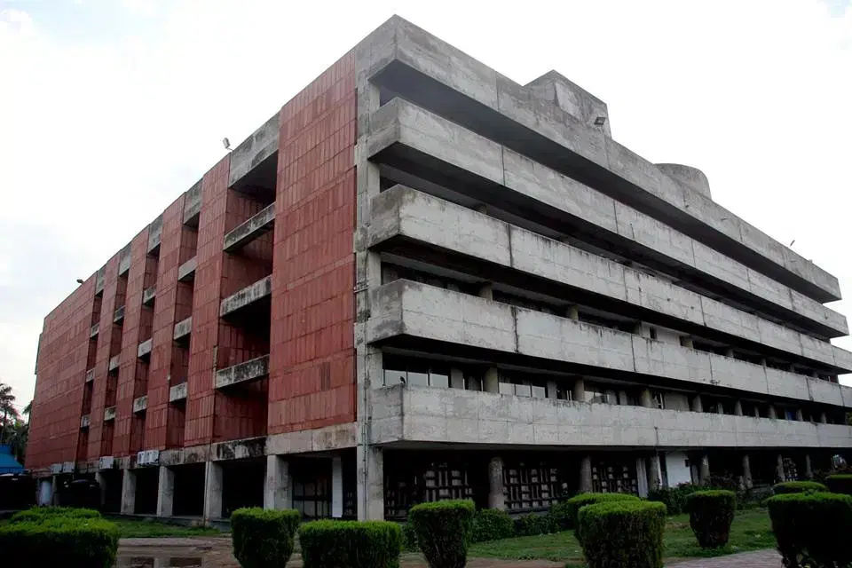 PU CAMPUS 