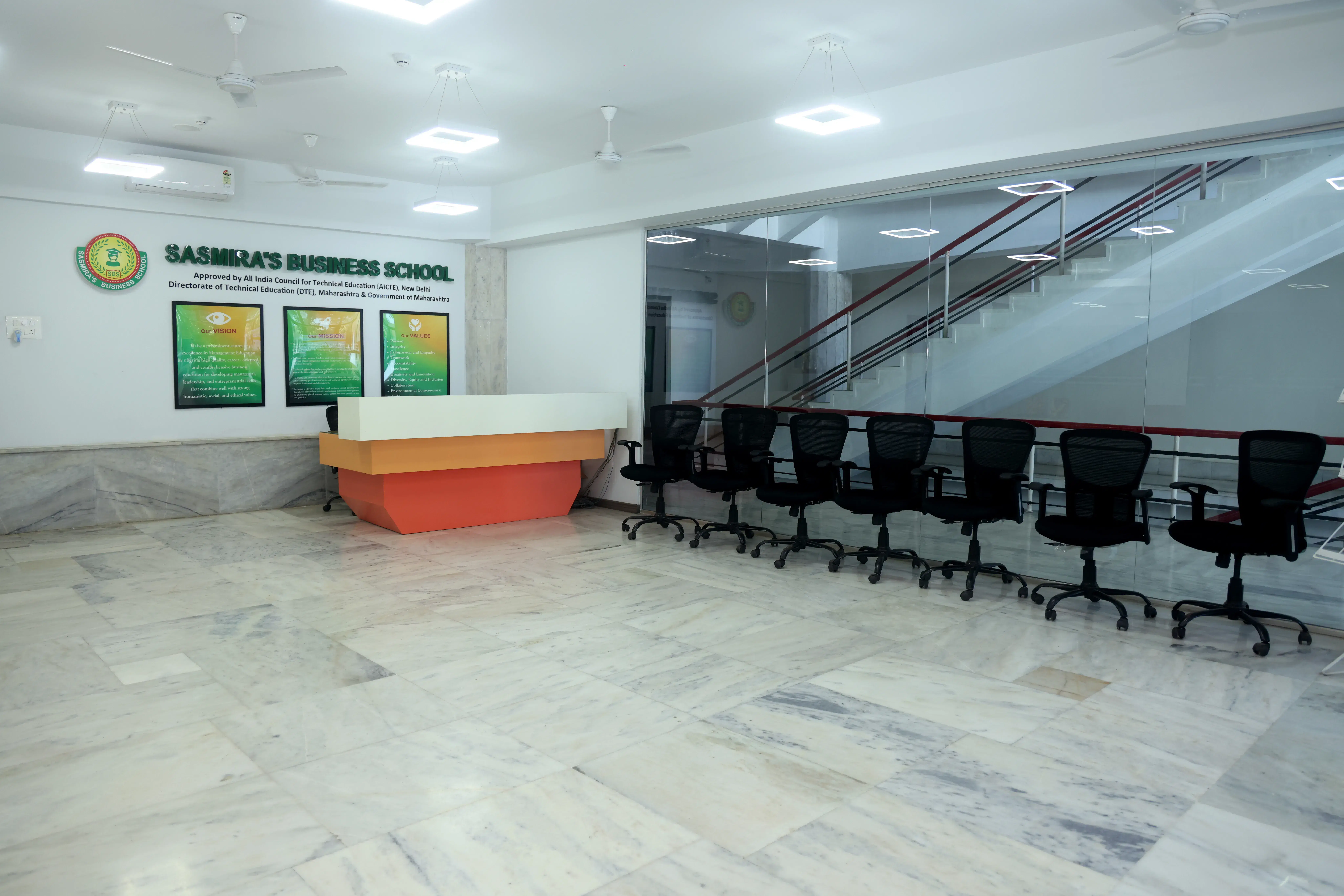 SASMIRA’s Business School