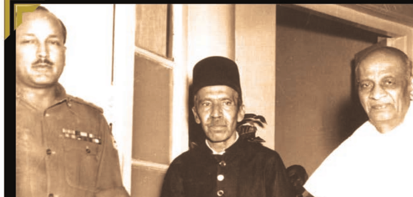 Sardar Patel (right) with the Nizam of
Hyderabad. NCERT, Politics in India Since Independence, Class 12, Chapter 1.
Patel led the integration of the 565 Princely States, including Junagadh,
Manipur and the rest, into the Indian Union.