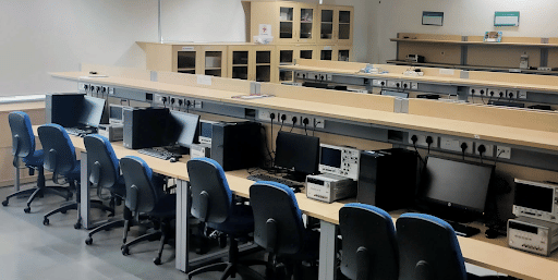 IIIT Delhi Computer Lab
