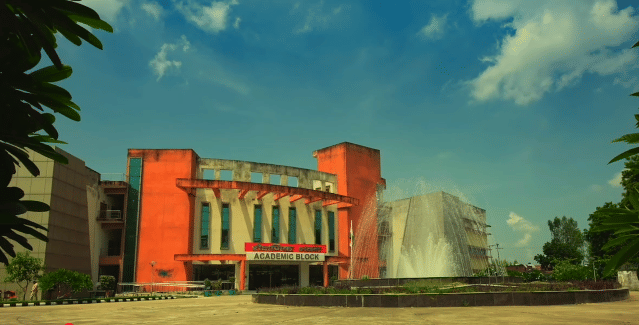 Academic Block of NIFT Raebareli