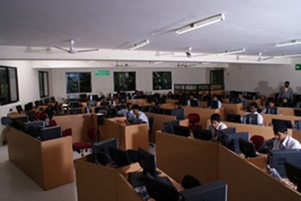 IBA Bangalore Computer Lab